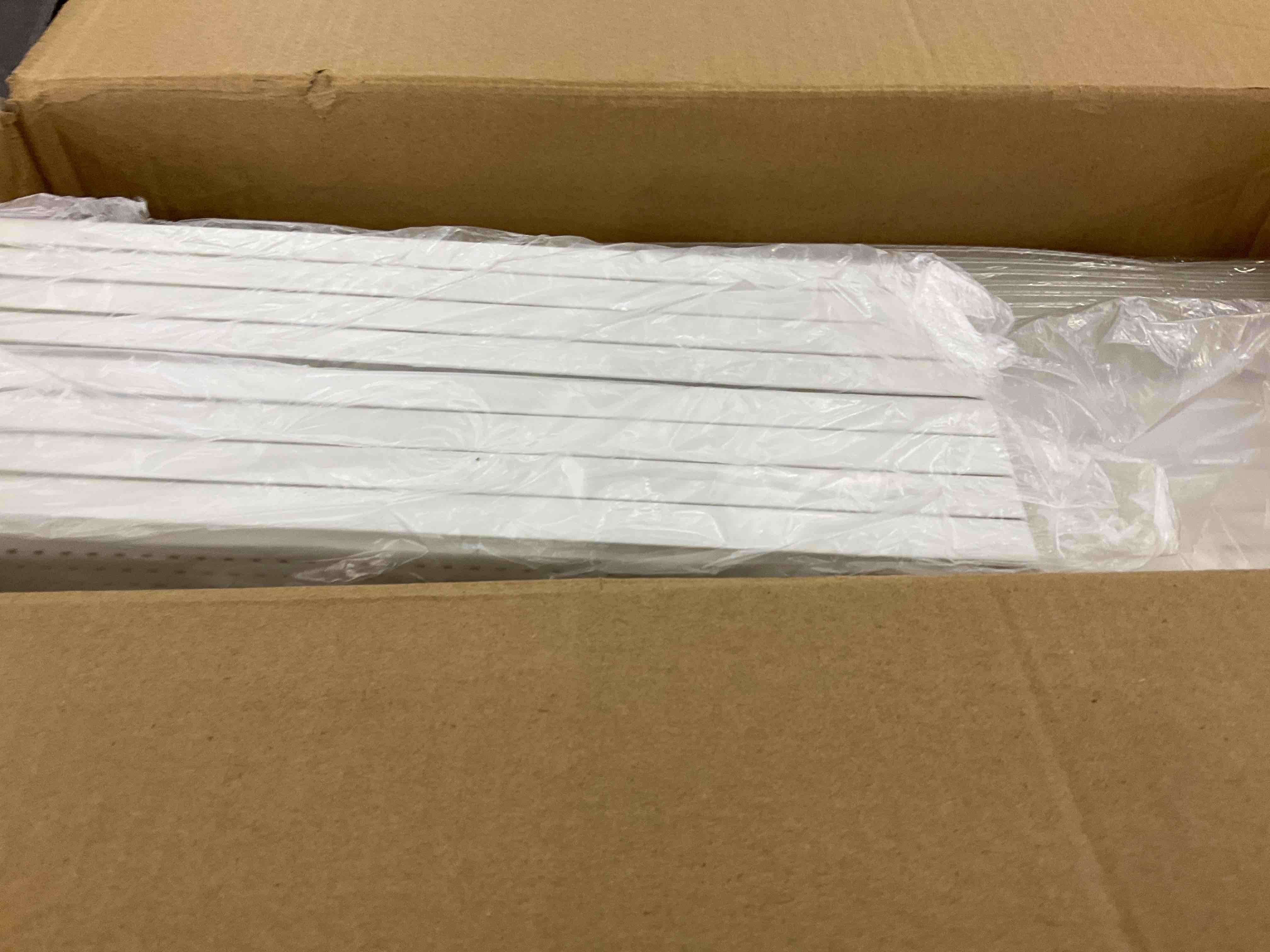 https://s3.amazonaws.com/lotting-images-prod/bidfta/EXS00256810_1684523320481.jpeg