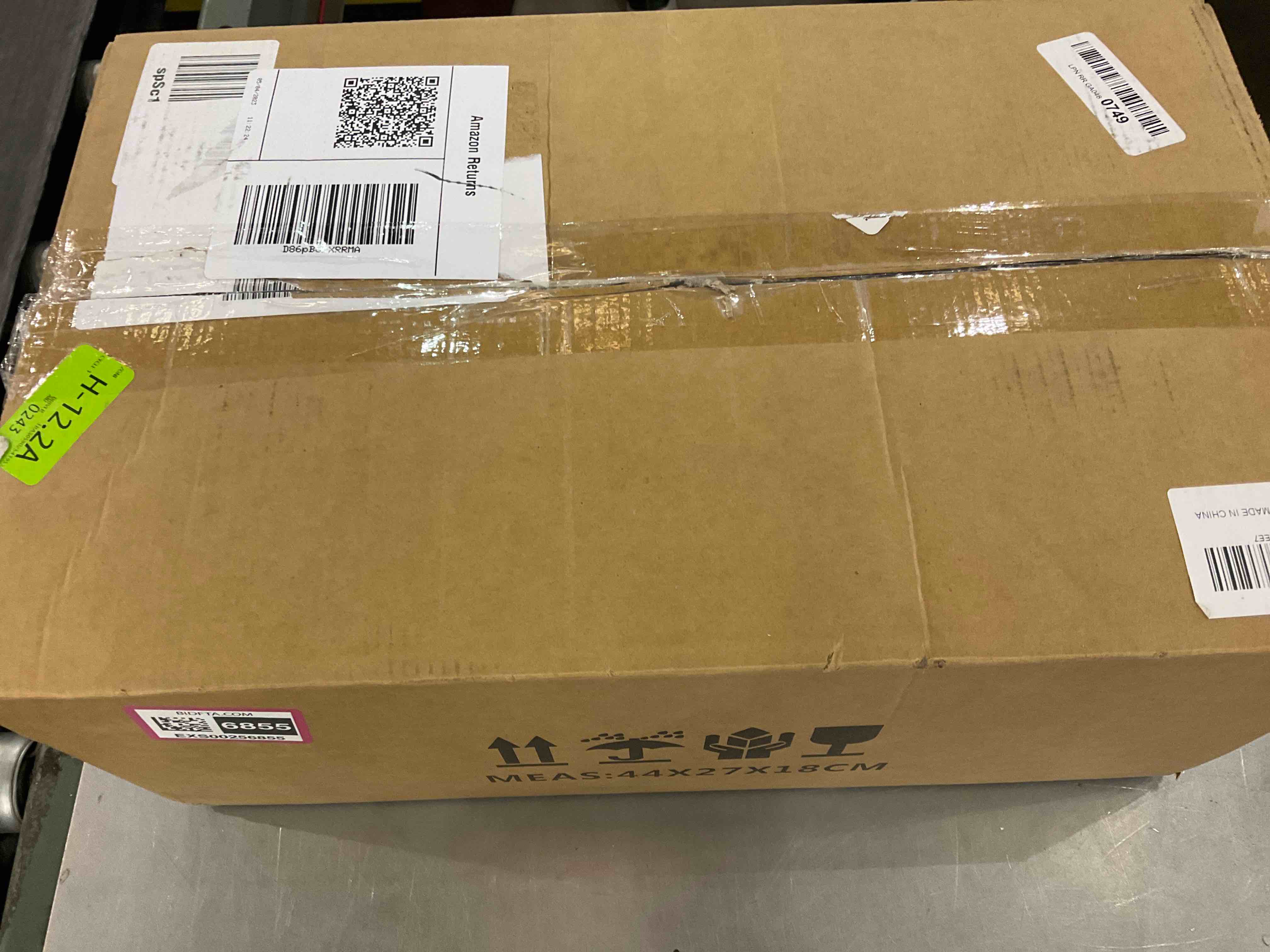 https://s3.amazonaws.com/lotting-images-prod/bidfta/EXS00256855_1684848951333.jpeg