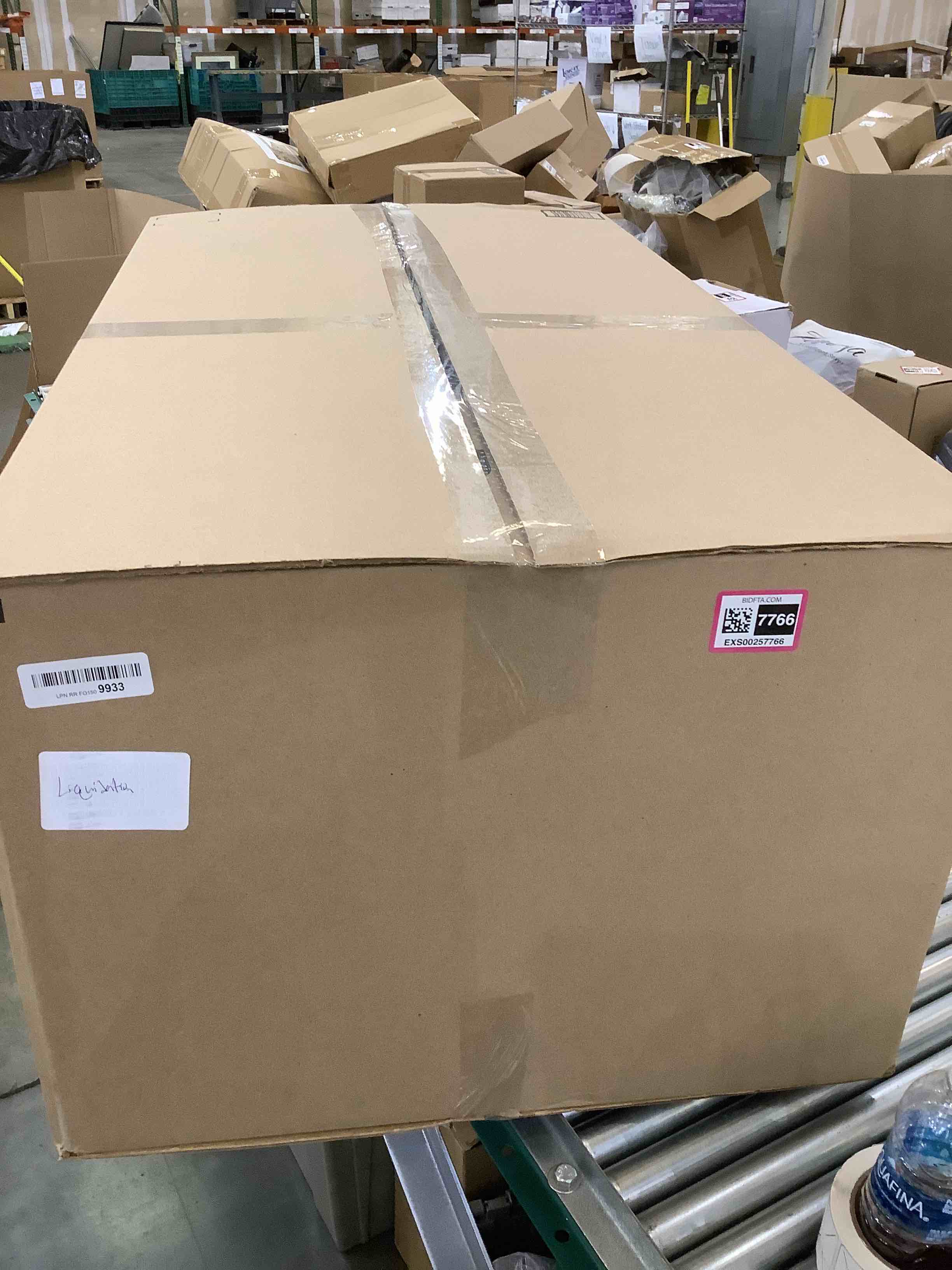 https://s3.amazonaws.com/lotting-images-prod/bidfta/EXS00257766_1685721411180.jpeg
