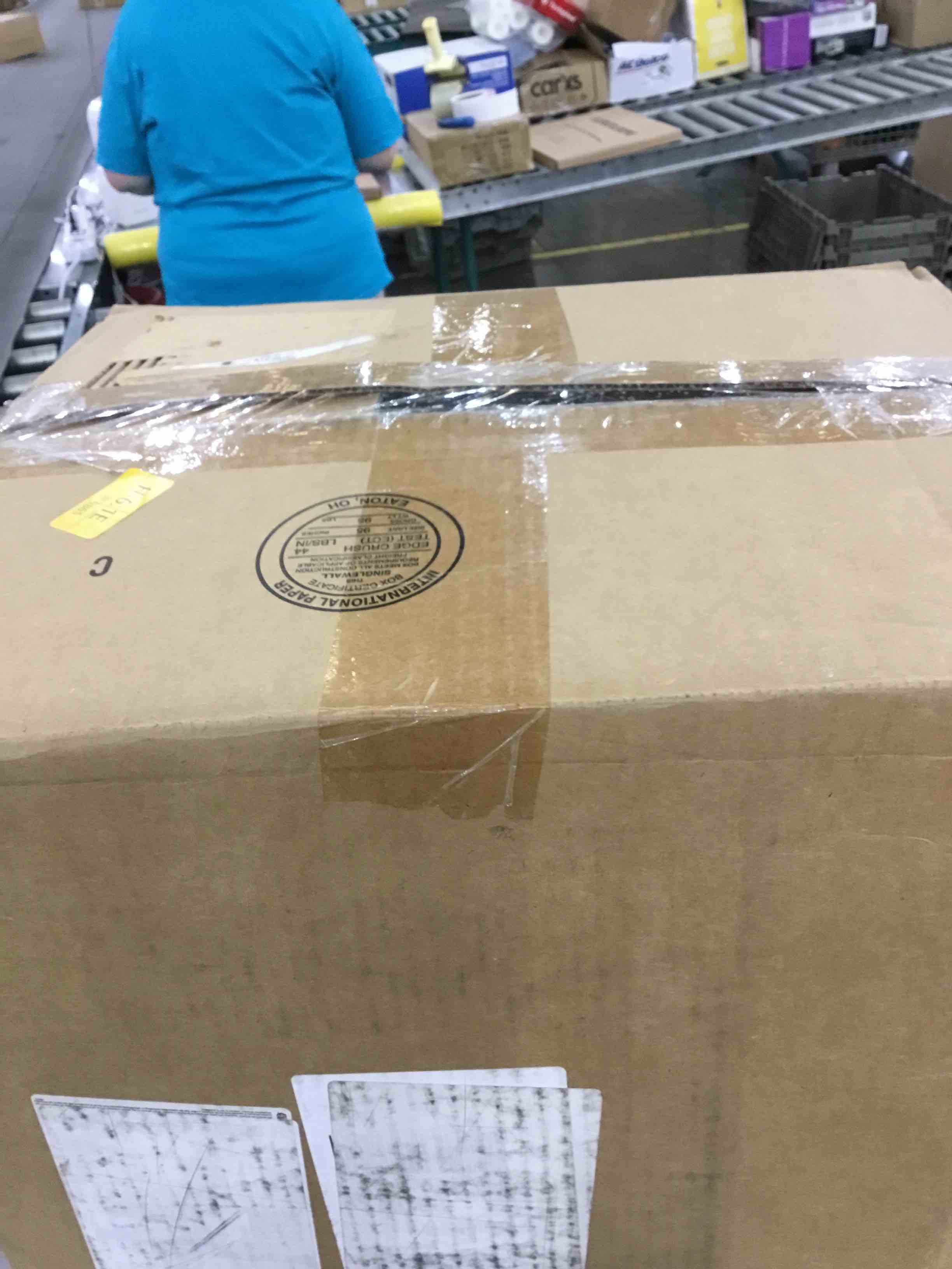 https://s3.amazonaws.com/lotting-images-prod/bidfta/EXS00257820_1685971914755.jpeg