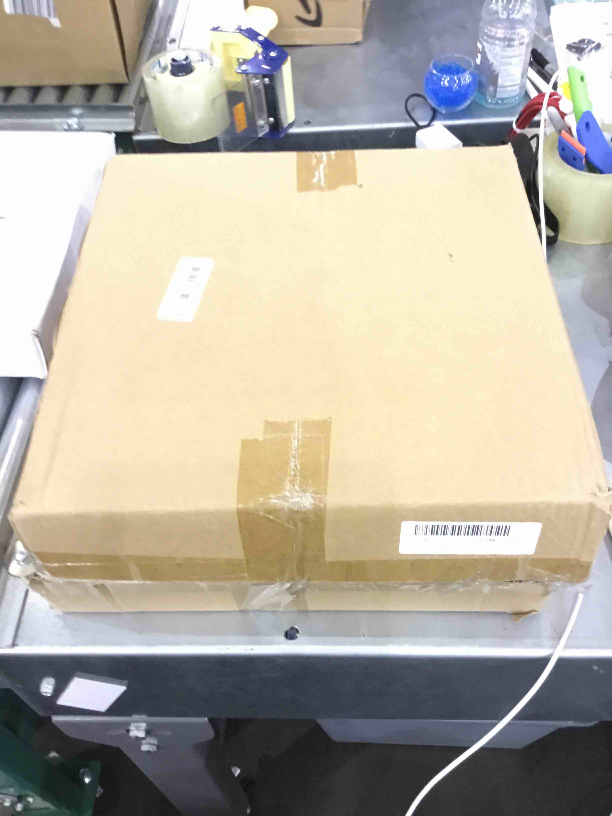 https://s3.amazonaws.com/lotting-images-prod/bidfta/EXS00258034_1684505396467.jpeg