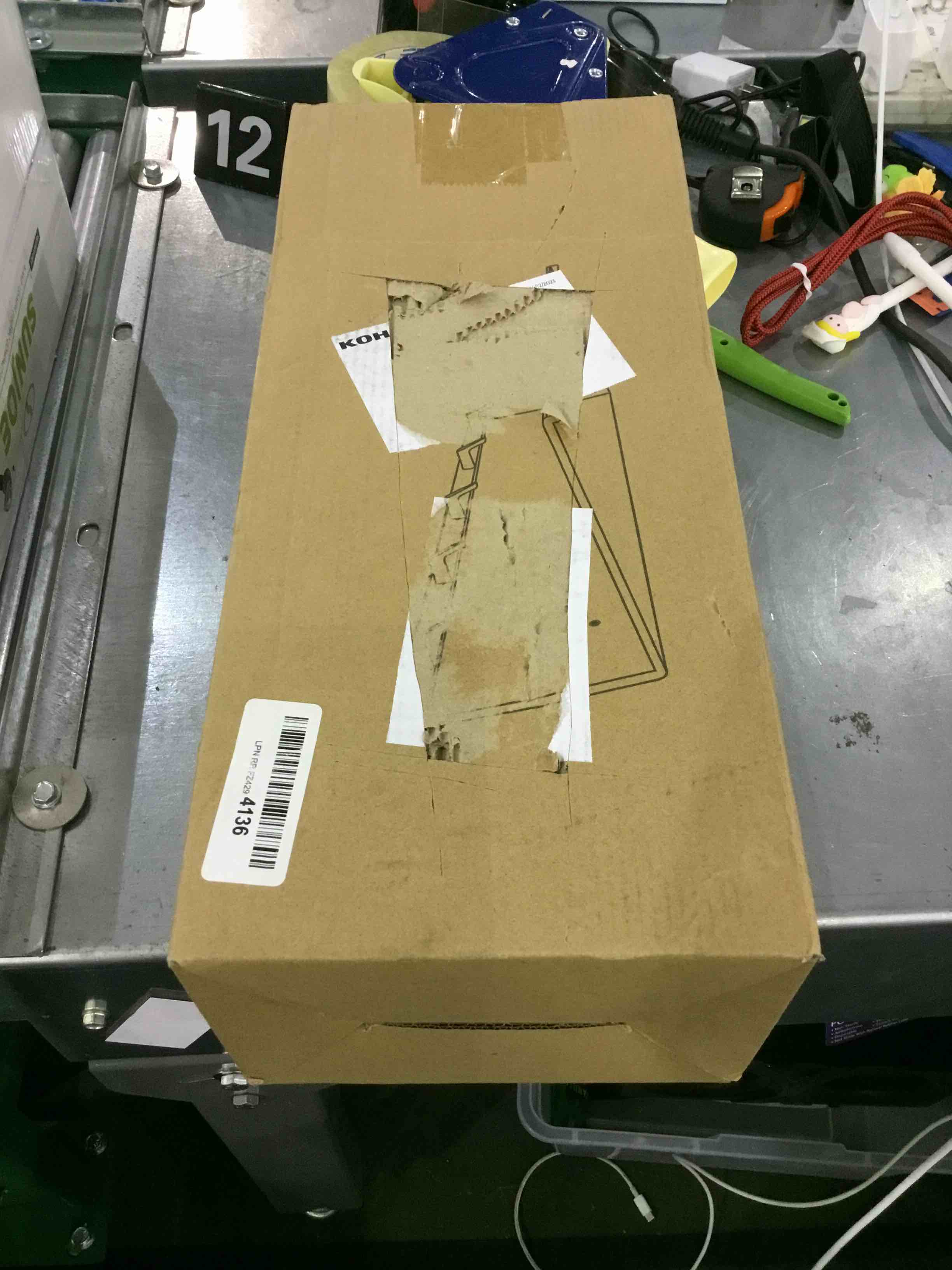 https://s3.amazonaws.com/lotting-images-prod/bidfta/EXS00258083_1684755809308.jpeg