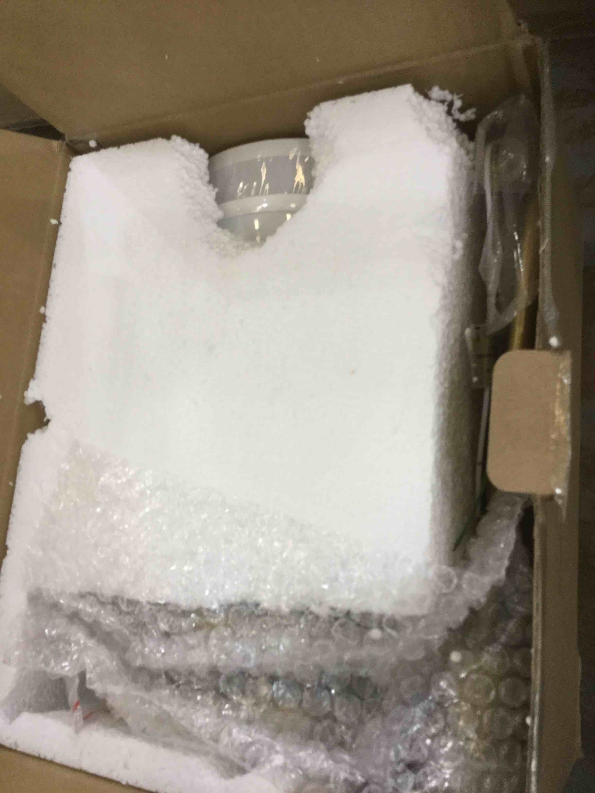 https://s3.amazonaws.com/lotting-images-prod/bidfta/EXS00258612_1684518249765.jpeg