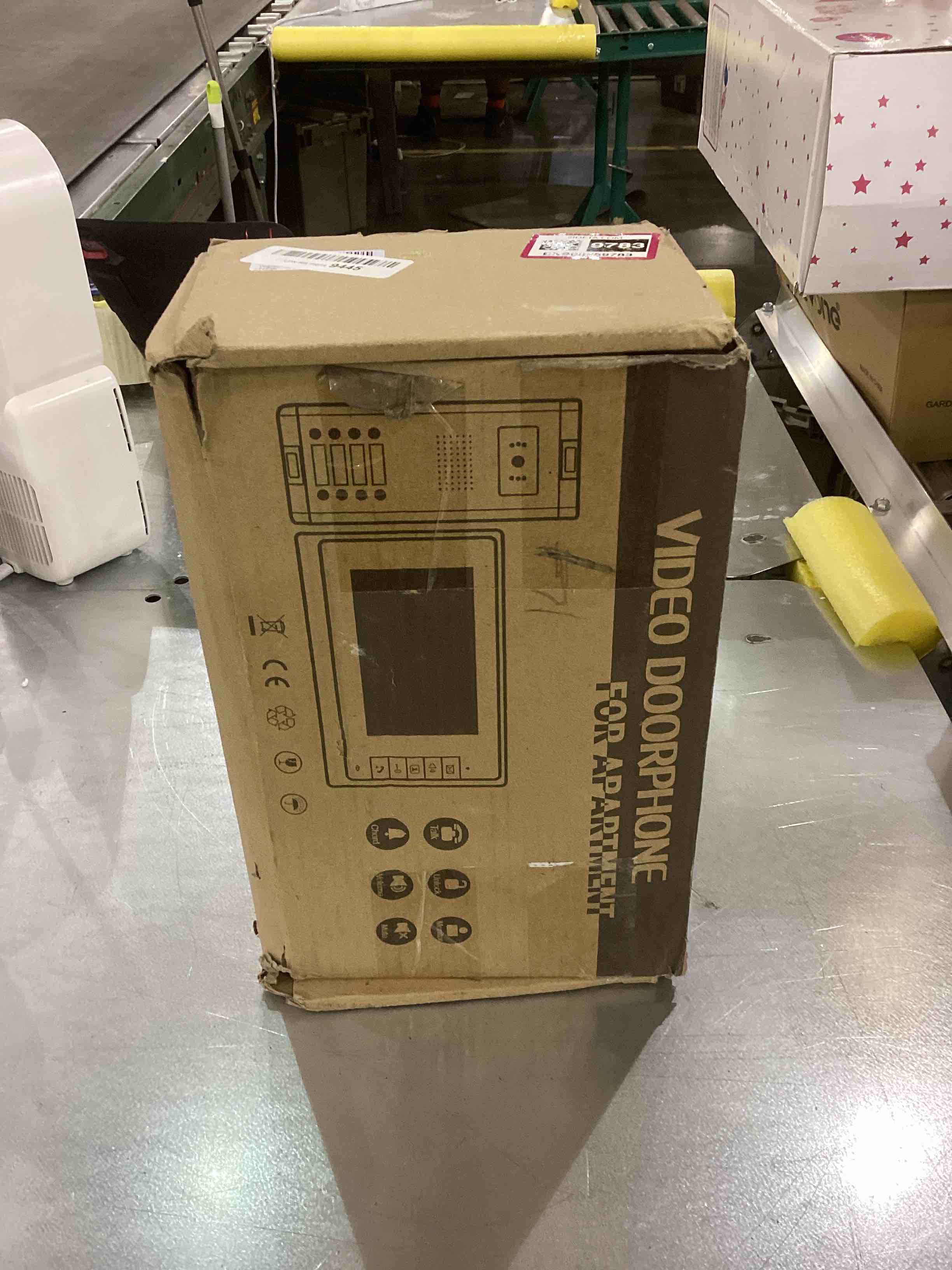 https://s3.amazonaws.com/lotting-images-prod/bidfta/EXS00259783_1685107843486.jpeg
