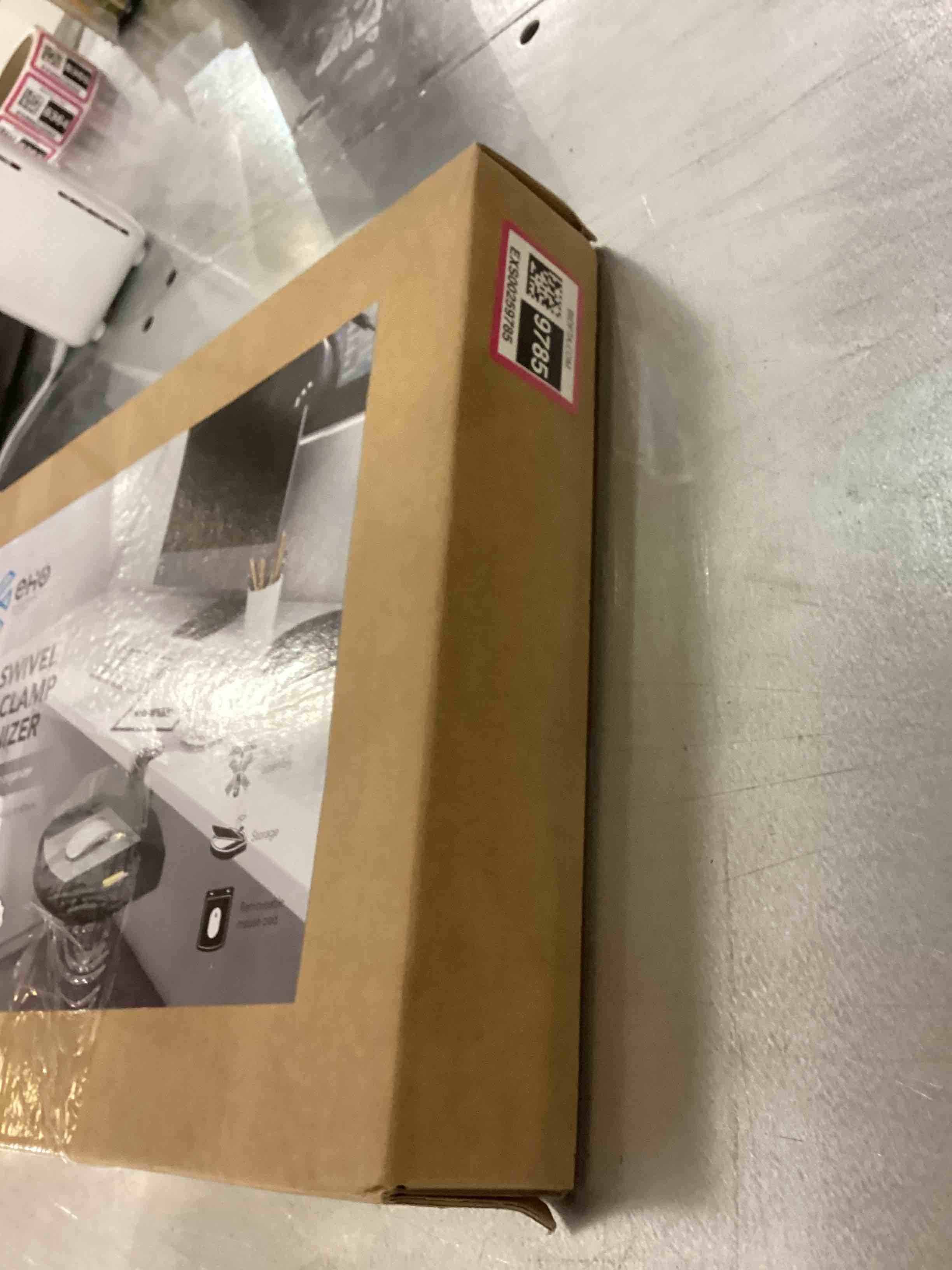 https://s3.amazonaws.com/lotting-images-prod/bidfta/EXS00259785_1685108087912.jpeg