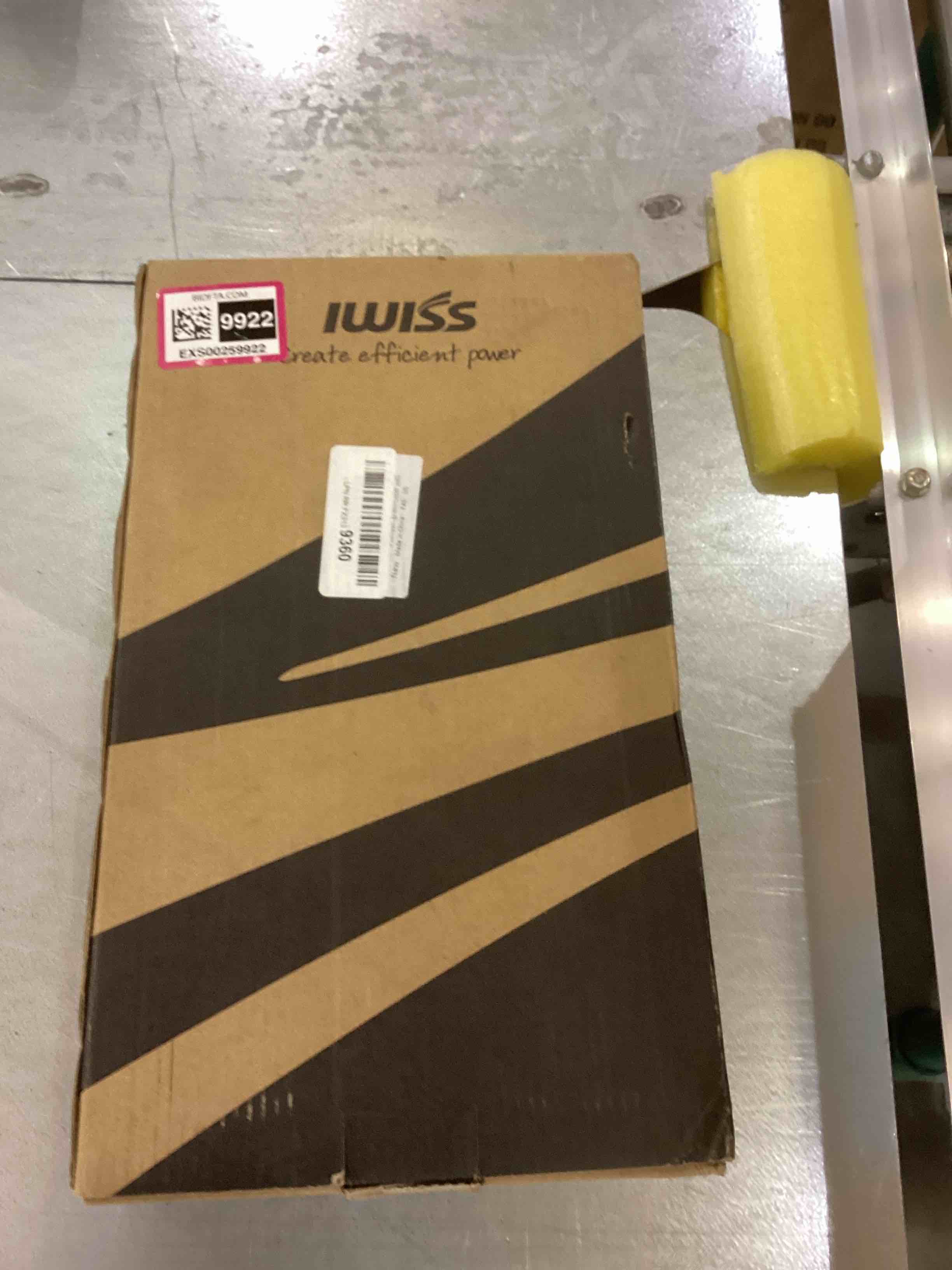 https://s3.amazonaws.com/lotting-images-prod/bidfta/EXS00259922_1685455545549.jpeg