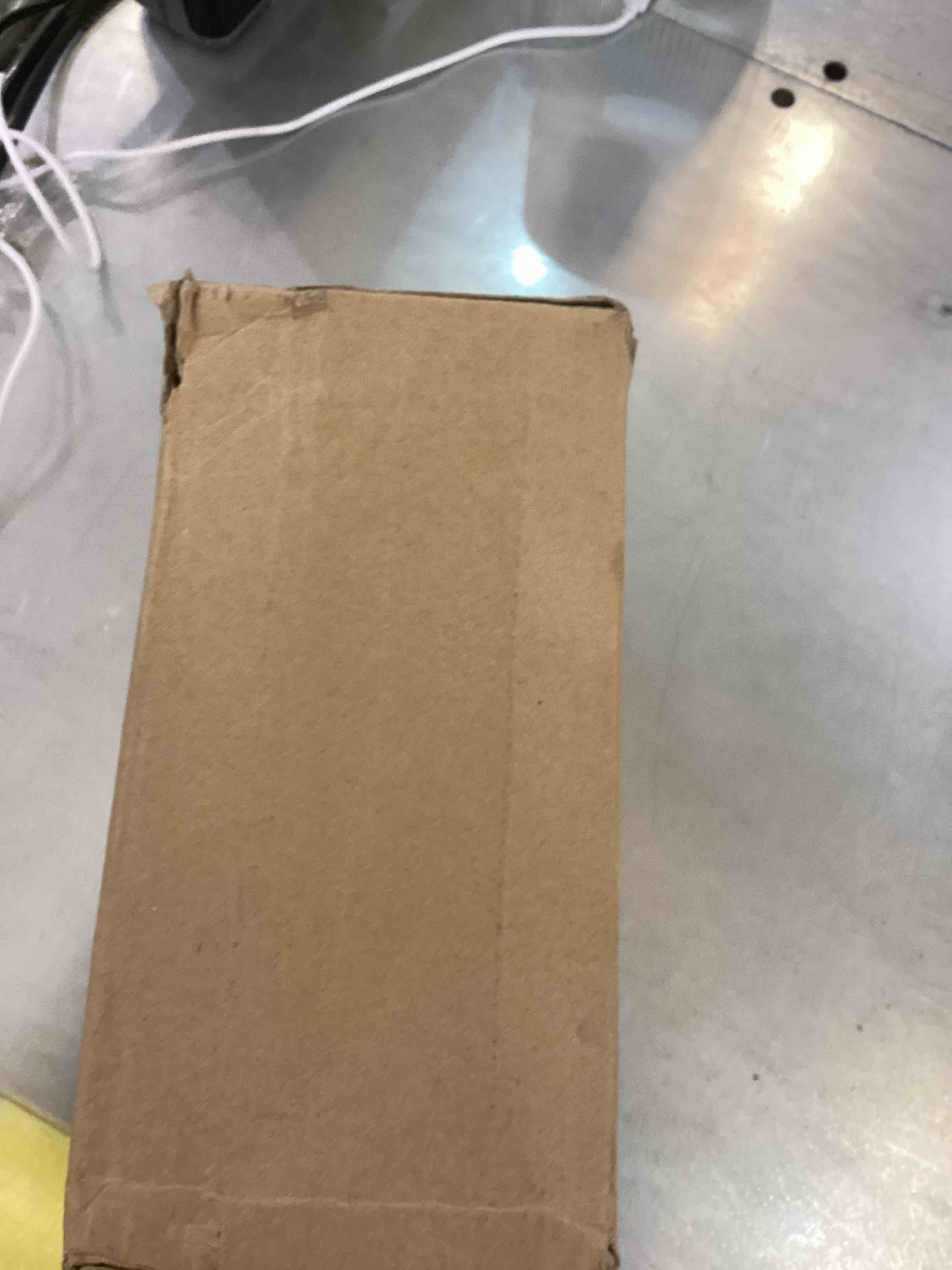 https://s3.amazonaws.com/lotting-images-prod/bidfta/EXS00259981_1685466367056.jpeg