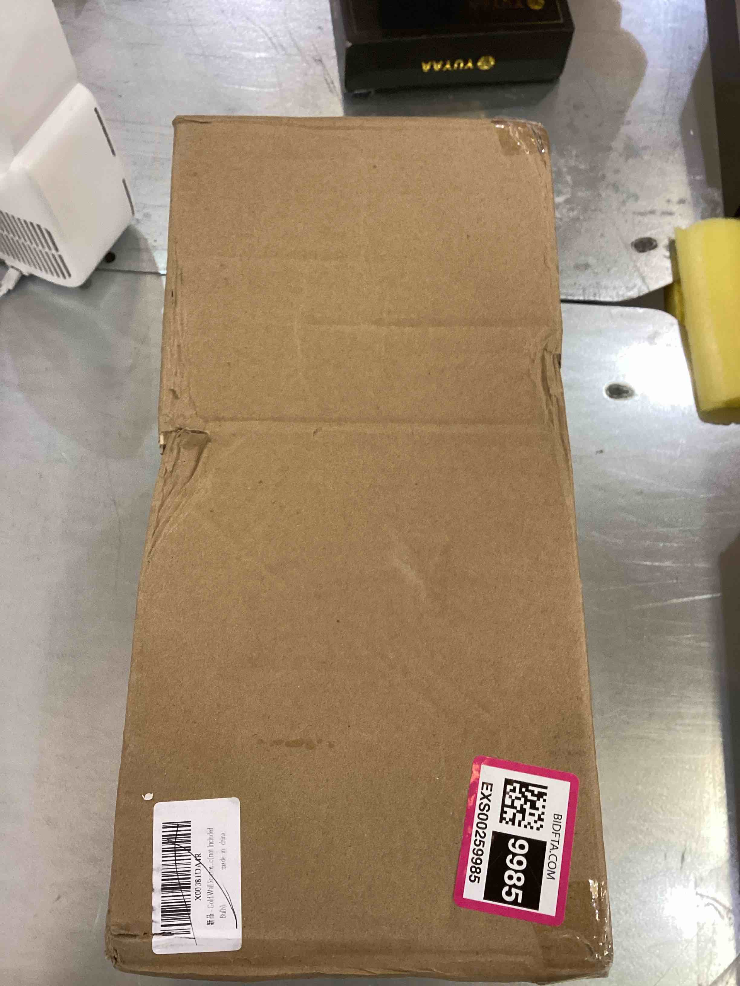 https://s3.amazonaws.com/lotting-images-prod/bidfta/EXS00259985_1685467837787.jpeg