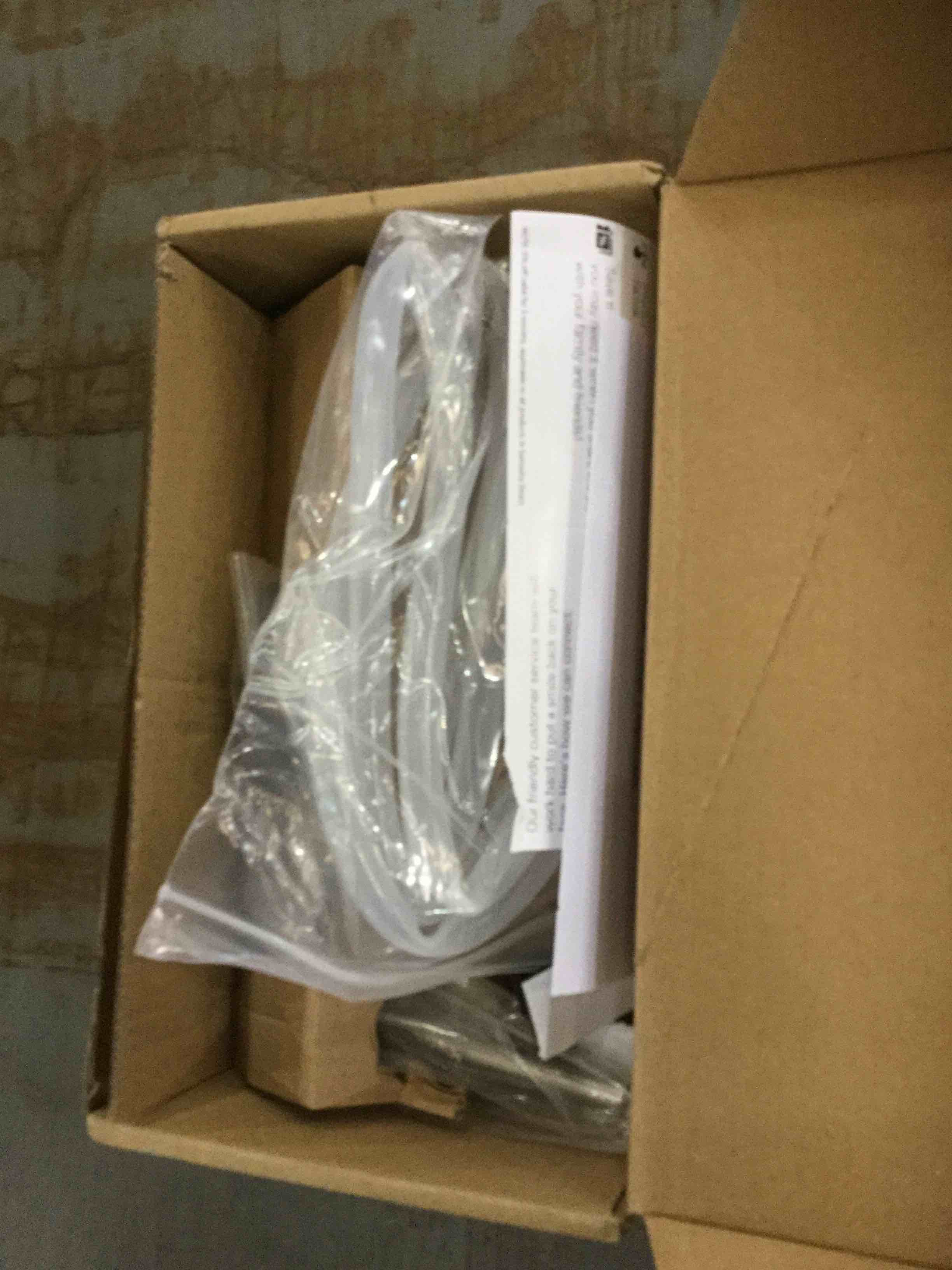 https://s3.amazonaws.com/lotting-images-prod/bidfta/EXS00261390_1684337588588.jpeg