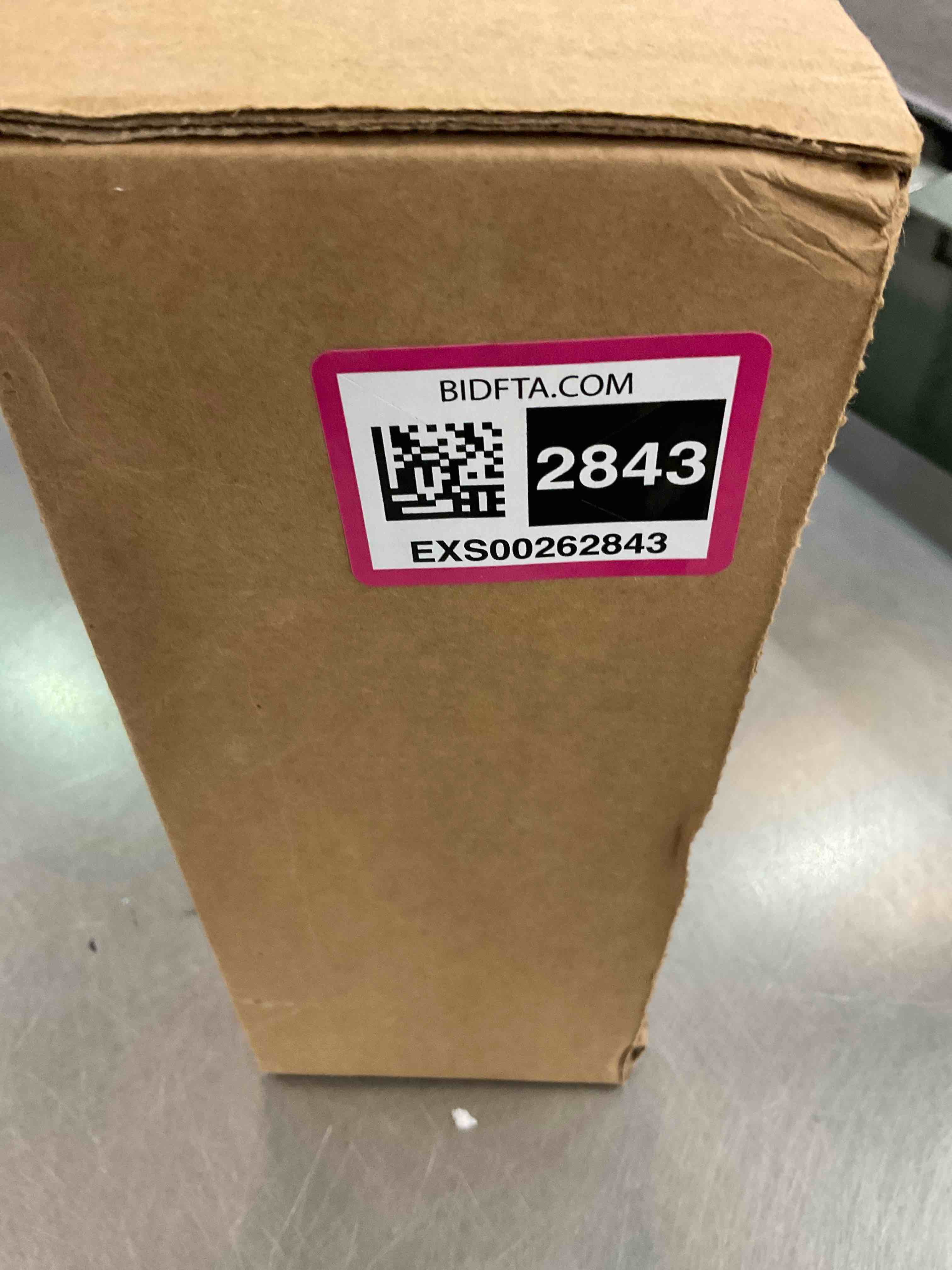 https://s3.amazonaws.com/lotting-images-prod/bidfta/EXS00262843_1684430014573.jpeg