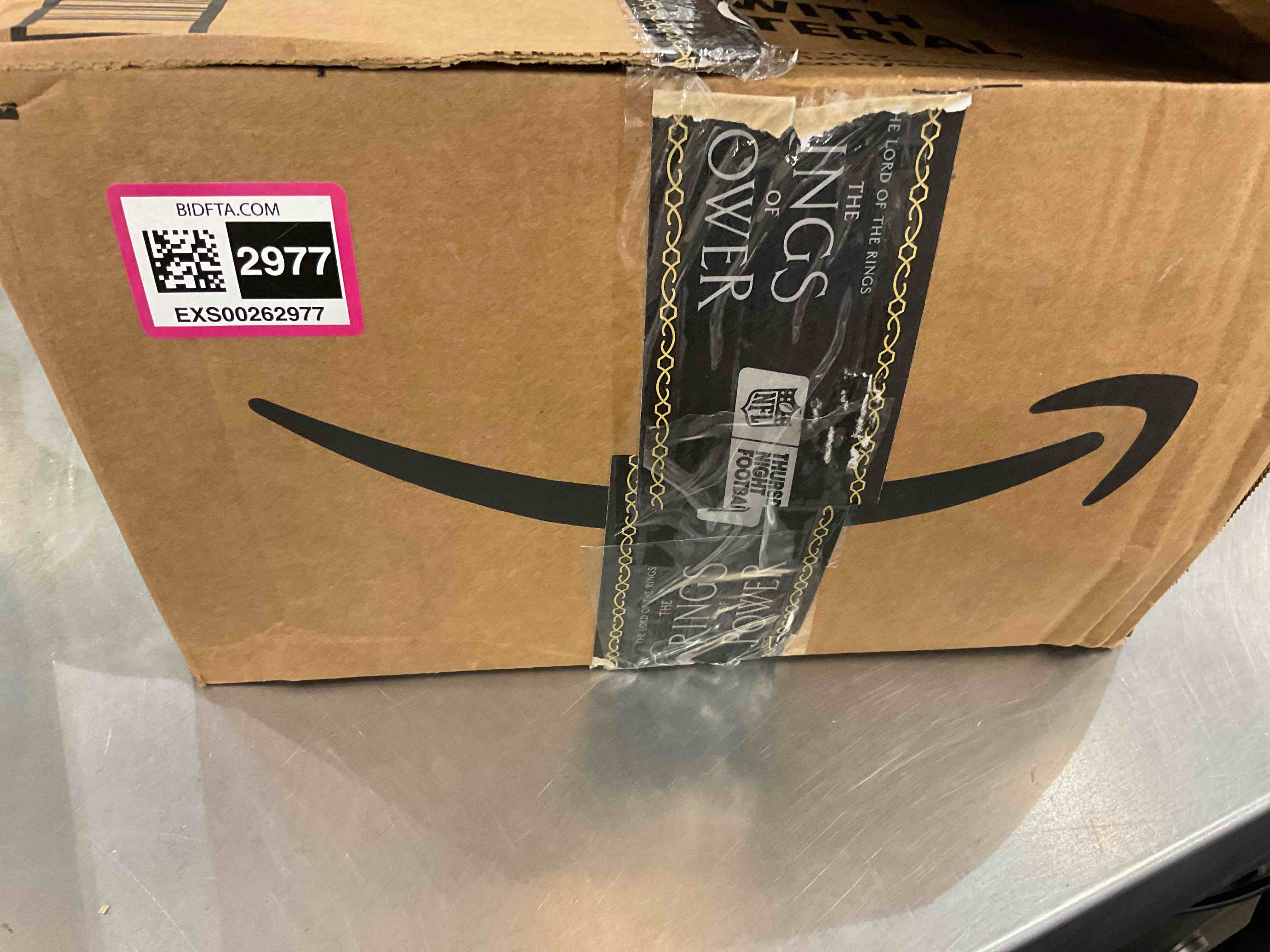 https://s3.amazonaws.com/lotting-images-prod/bidfta/EXS00262977_1684764381346.jpeg