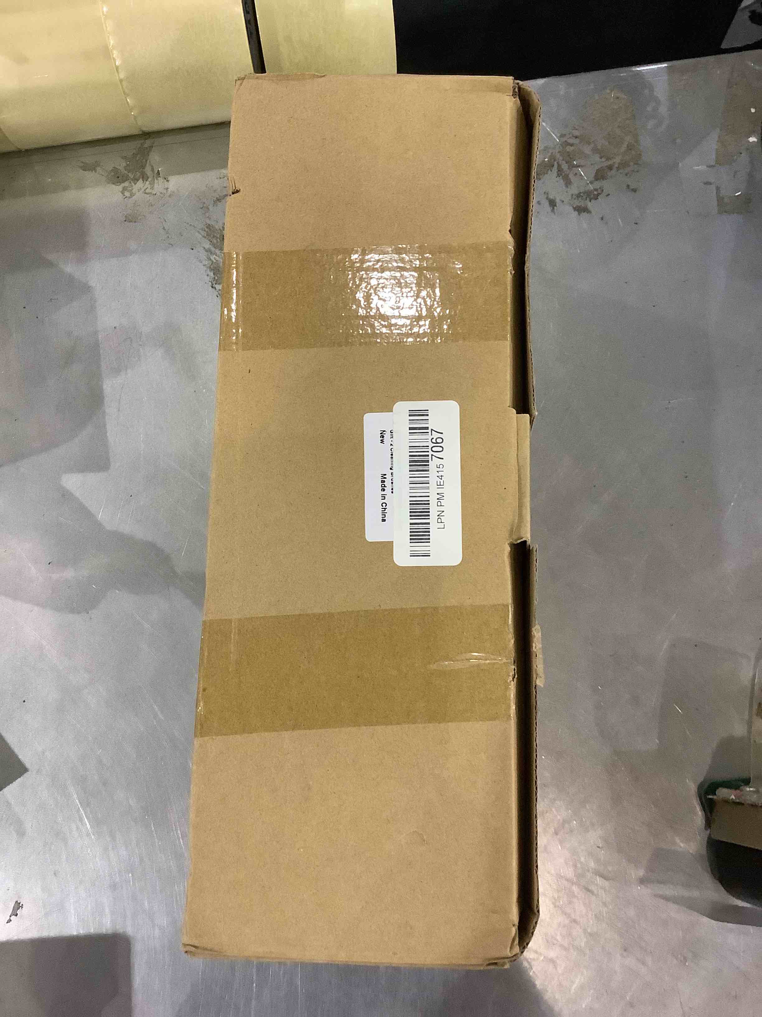 https://s3.amazonaws.com/lotting-images-prod/bidfta/EXS00267110_1684495052665.jpeg