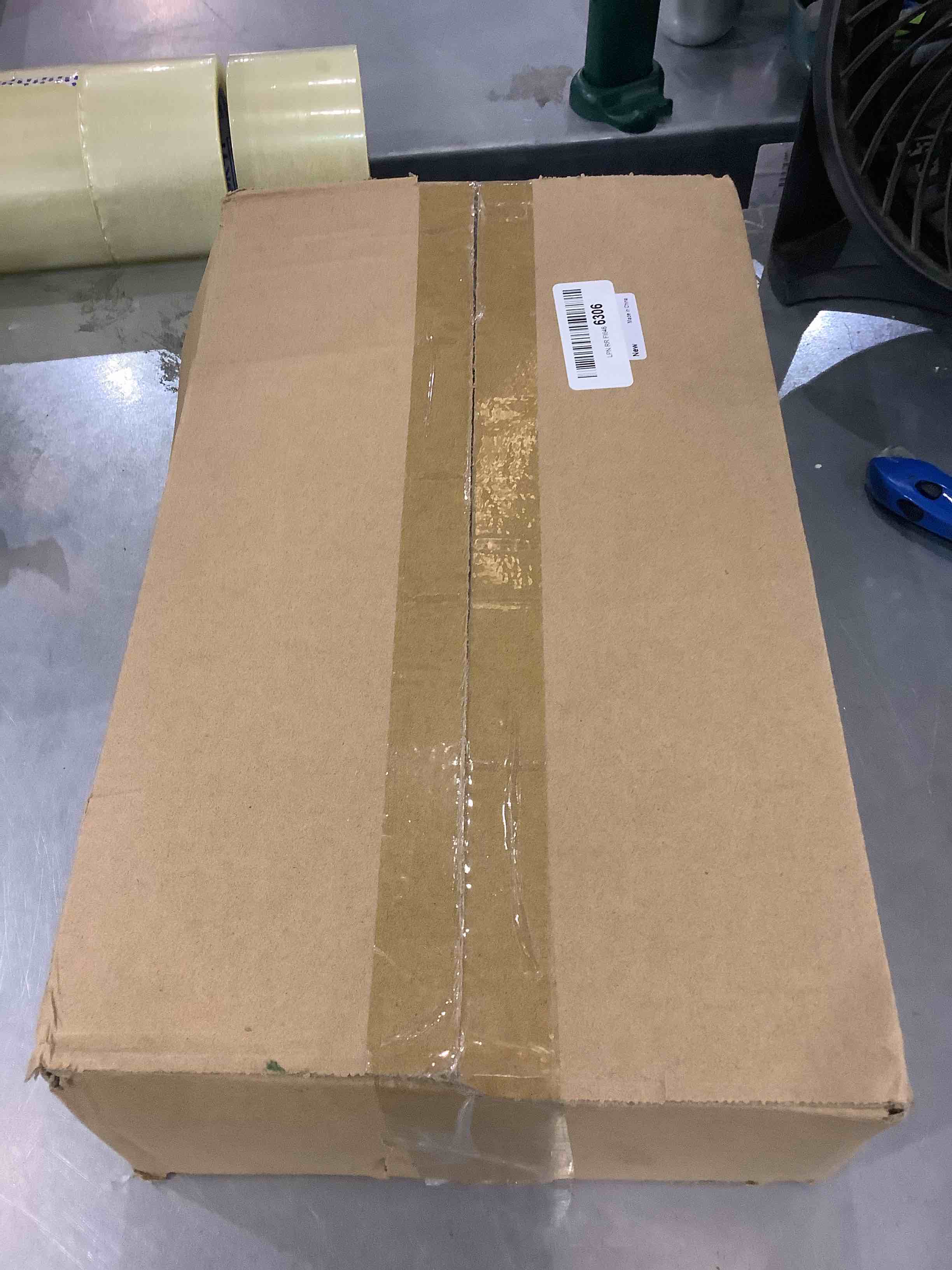 https://s3.amazonaws.com/lotting-images-prod/bidfta/EXS00267111_1684499261923.jpeg