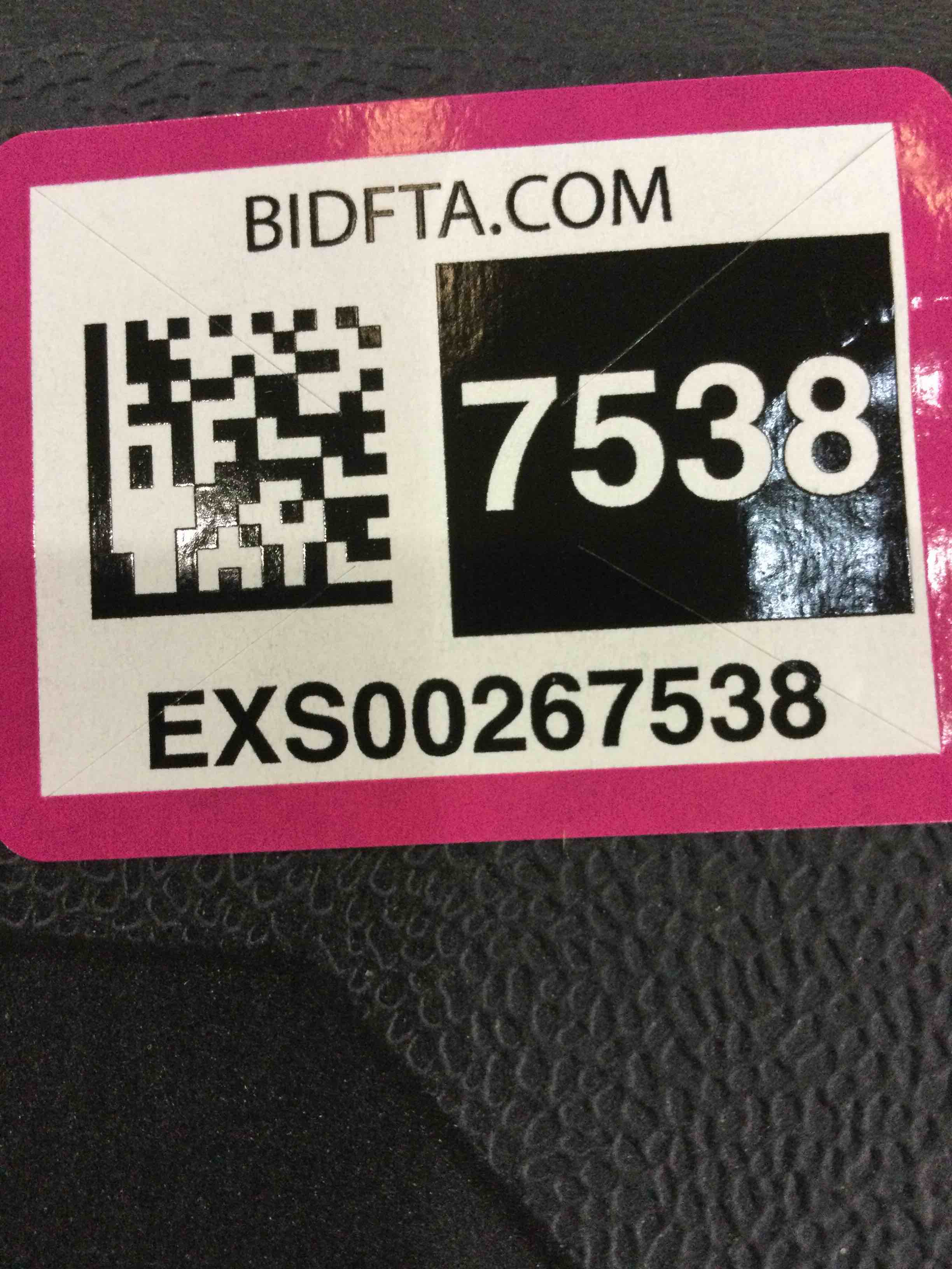 https://s3.amazonaws.com/lotting-images-prod/bidfta/EXS00267538_1684335677078.jpeg