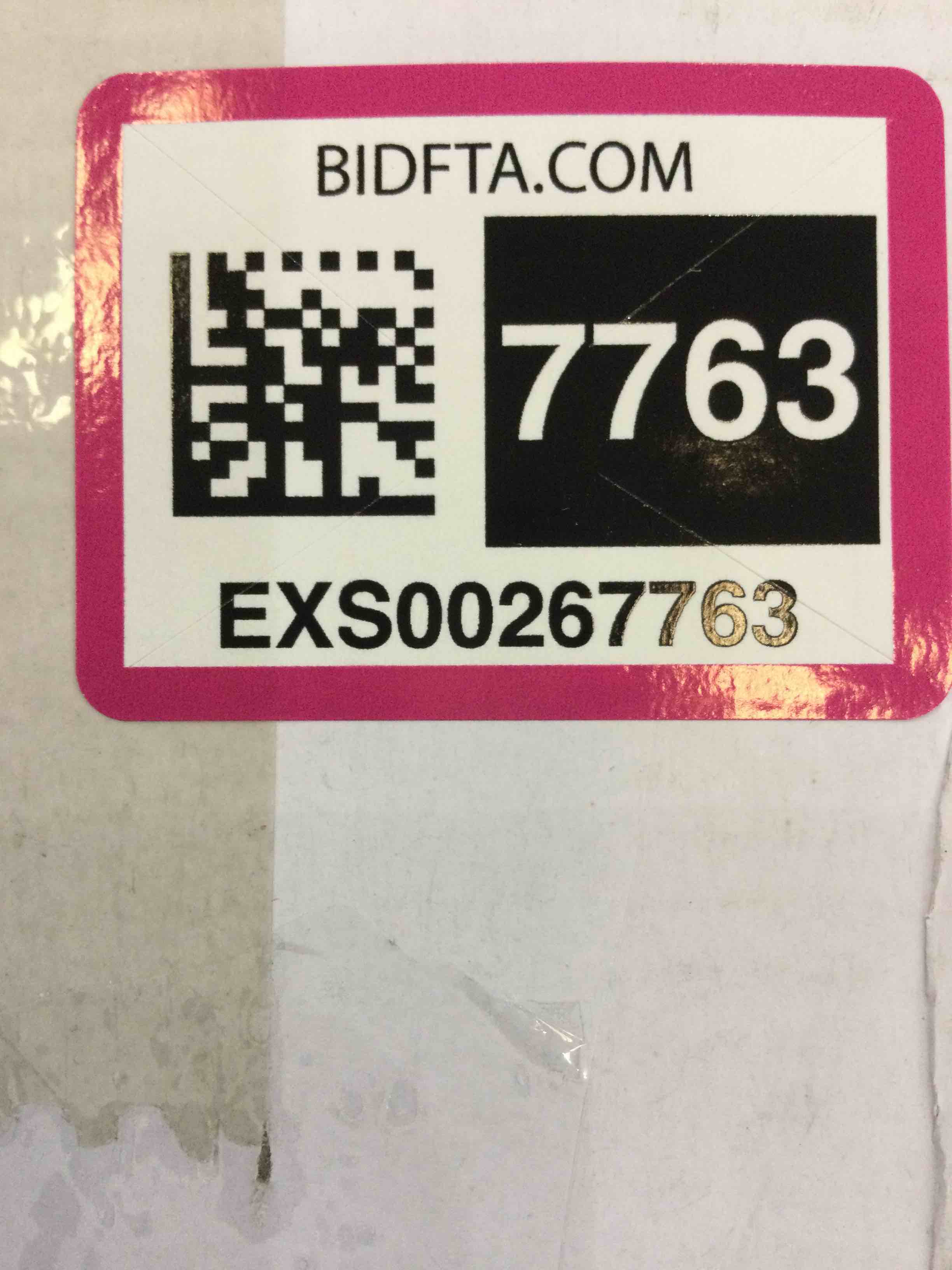 https://s3.amazonaws.com/lotting-images-prod/bidfta/EXS00267763_1684774792303.jpeg
