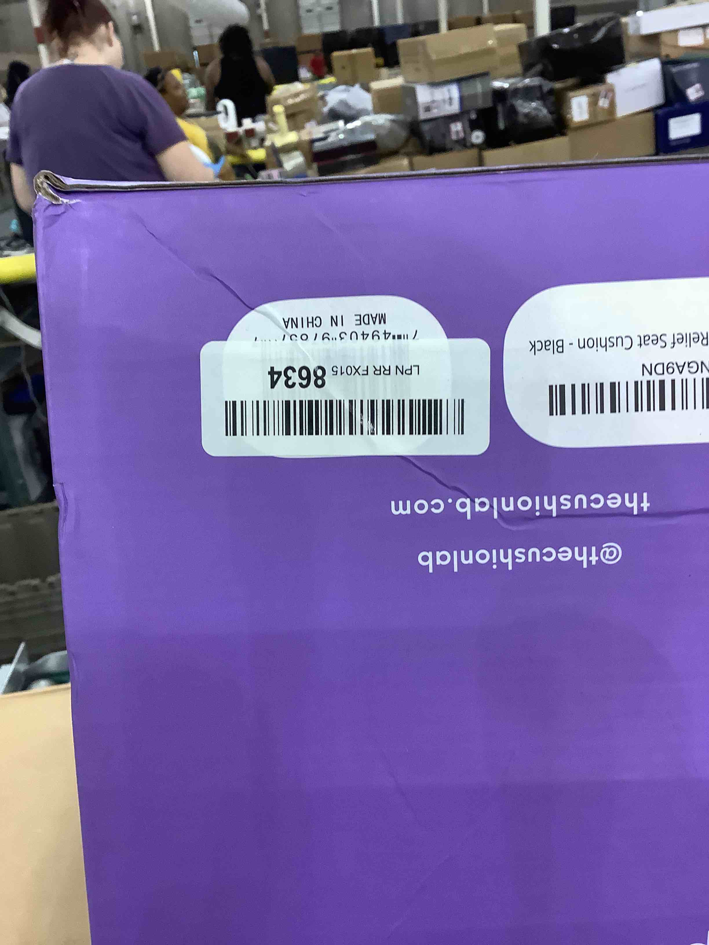 https://s3.amazonaws.com/lotting-images-prod/bidfta/EXS00268165_1686767924088.jpeg