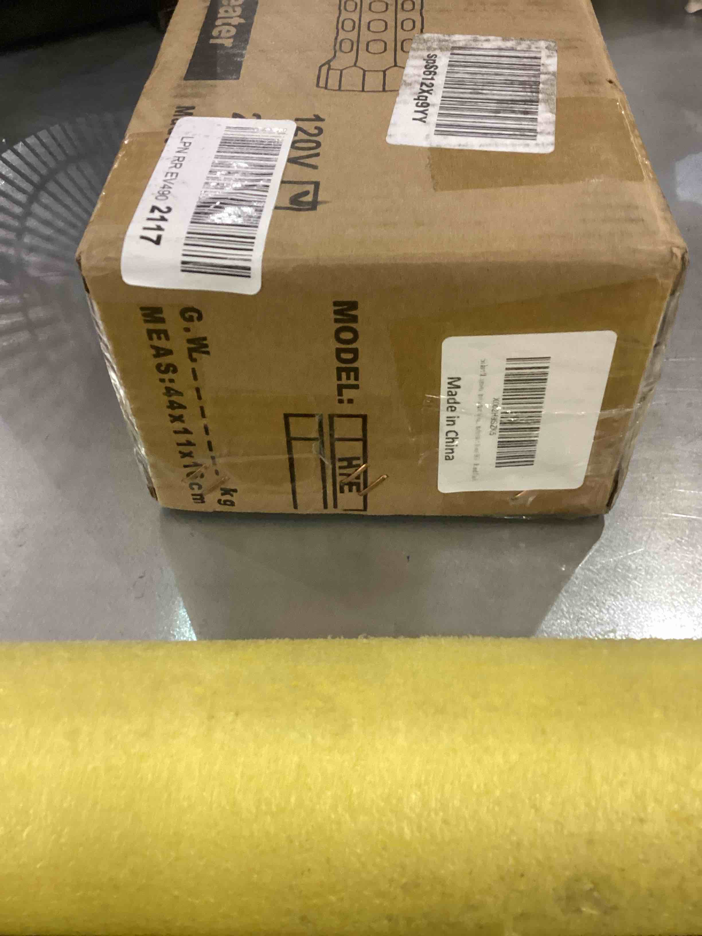 https://s3.amazonaws.com/lotting-images-prod/bidfta/EXS00268443_1686769214800.jpeg