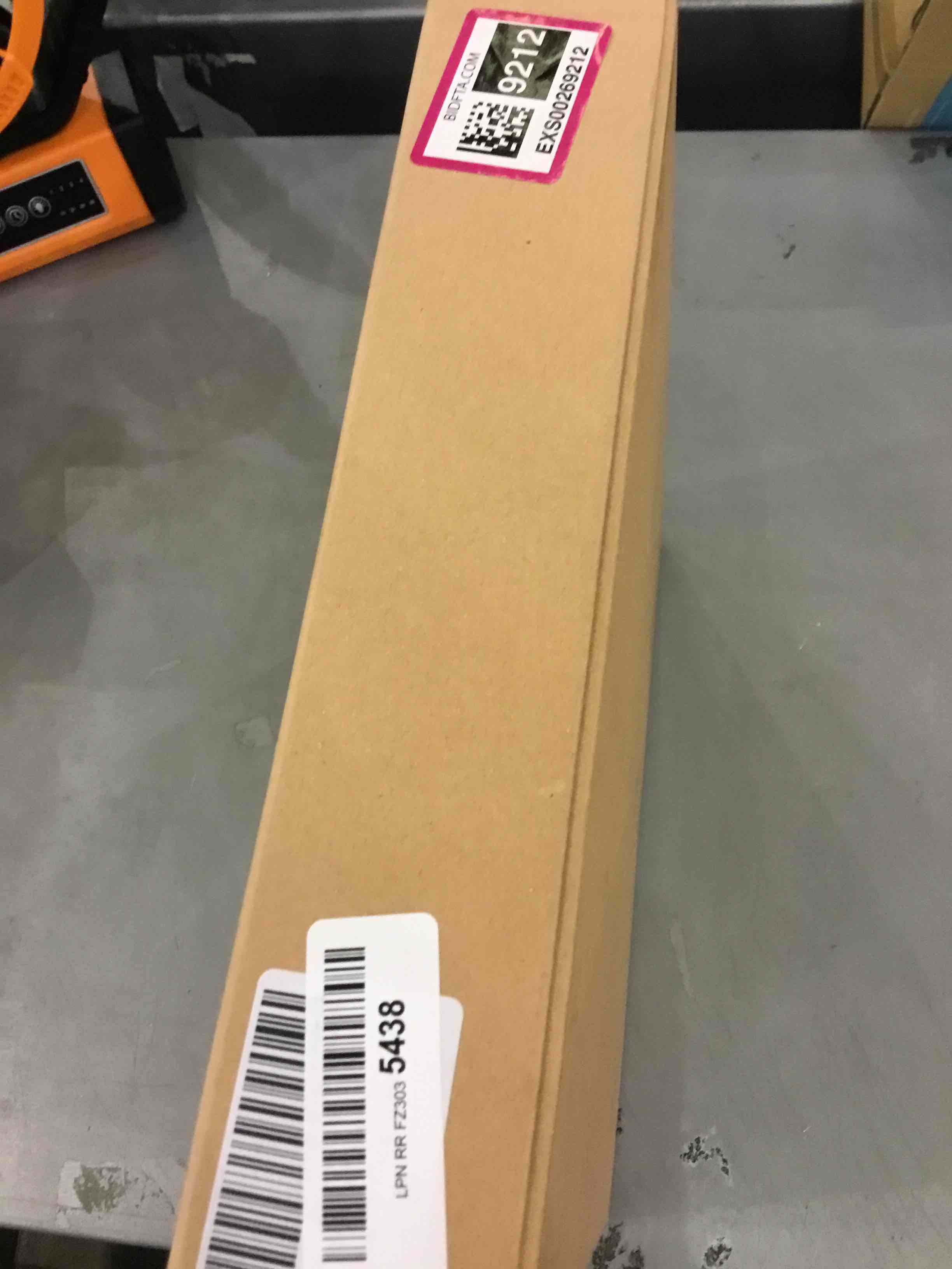 https://s3.amazonaws.com/lotting-images-prod/bidfta/EXS00269212_1684505499694.jpeg