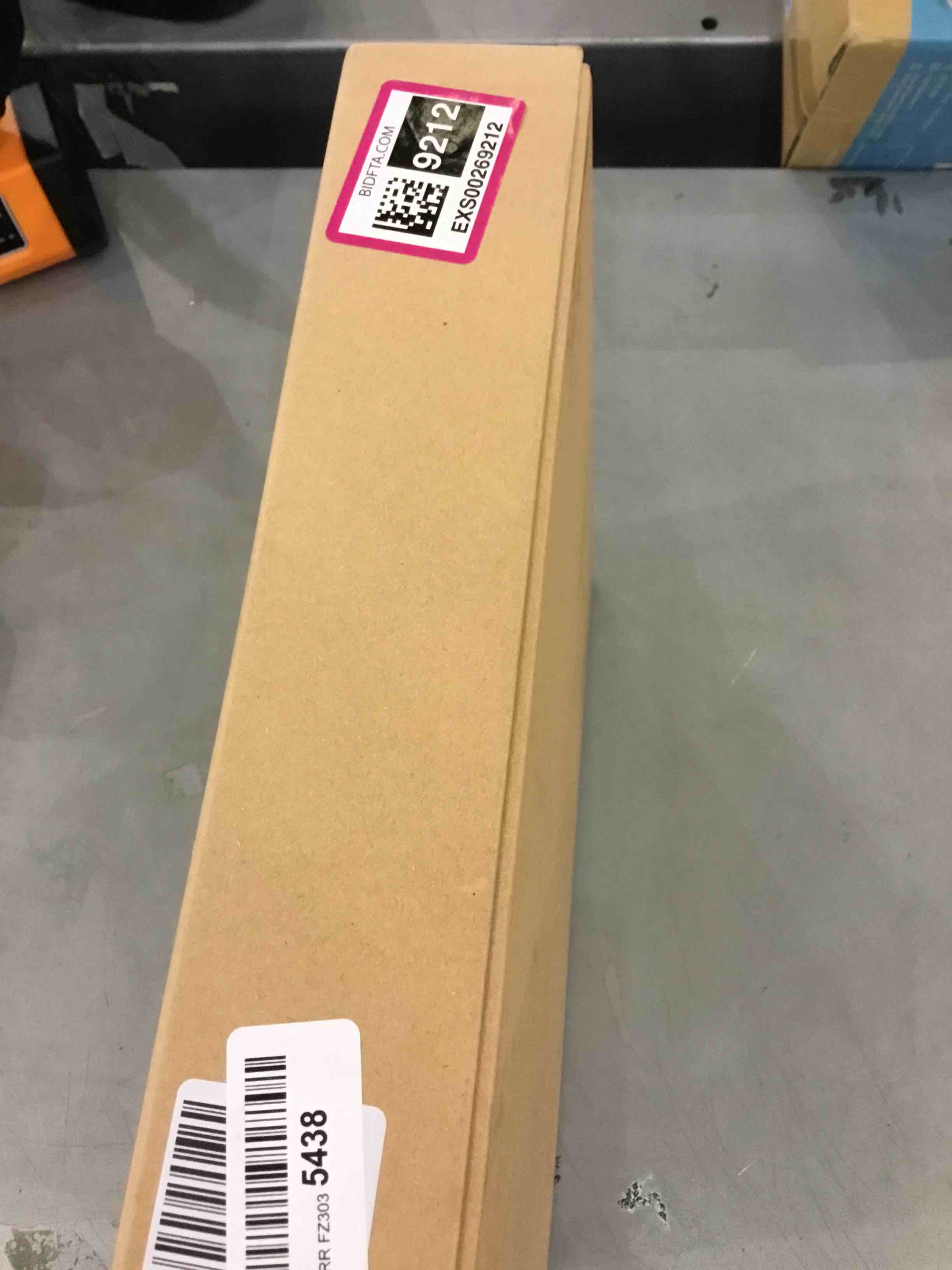 https://s3.amazonaws.com/lotting-images-prod/bidfta/EXS00269212_1684505501176.jpeg