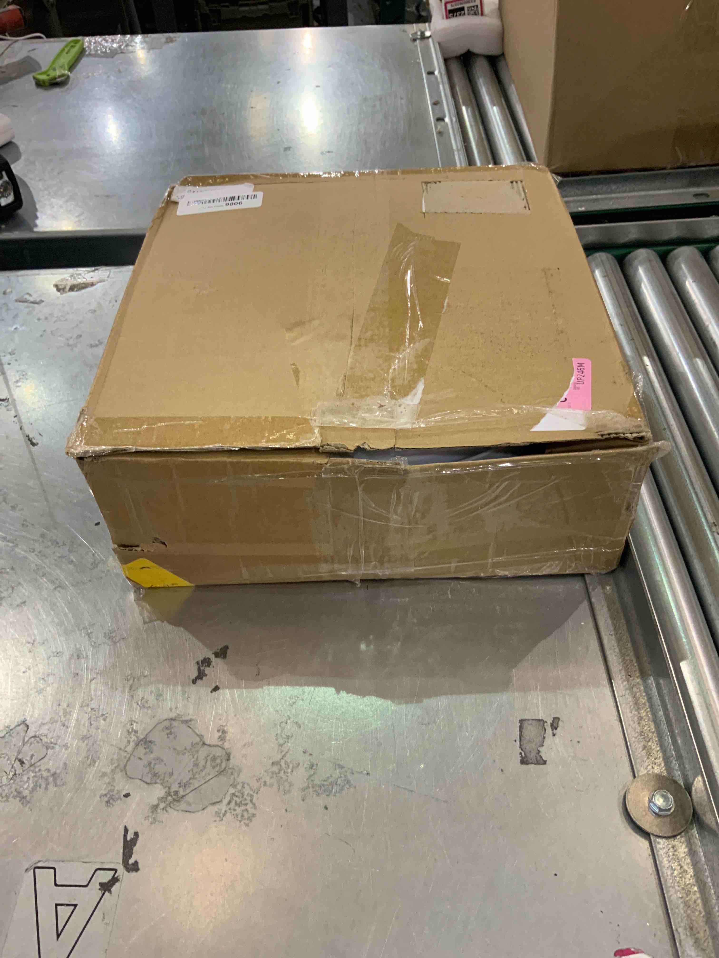 https://s3.amazonaws.com/lotting-images-prod/bidfta/EXS00269694_1684430645623.jpeg