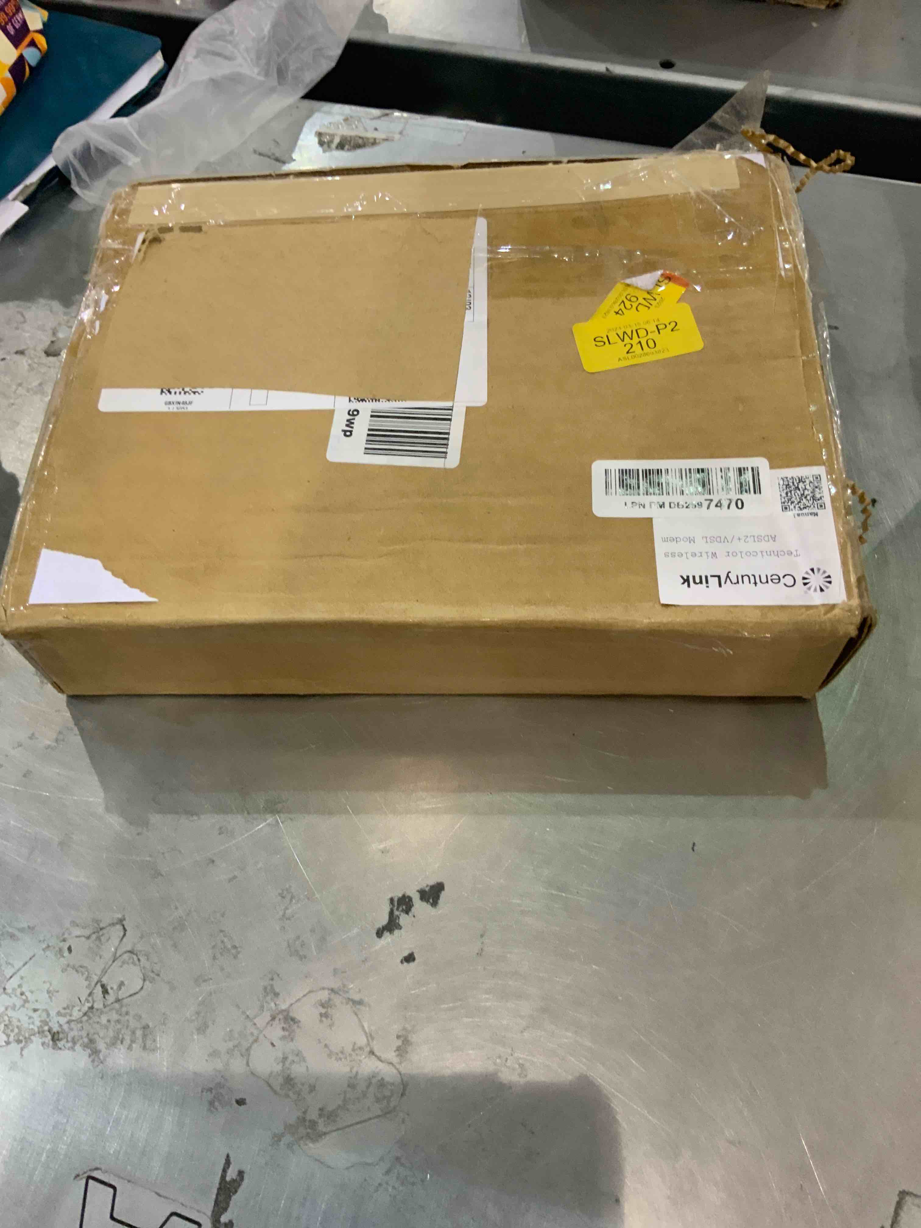 https://s3.amazonaws.com/lotting-images-prod/bidfta/EXS00269756_1684496084072.jpeg