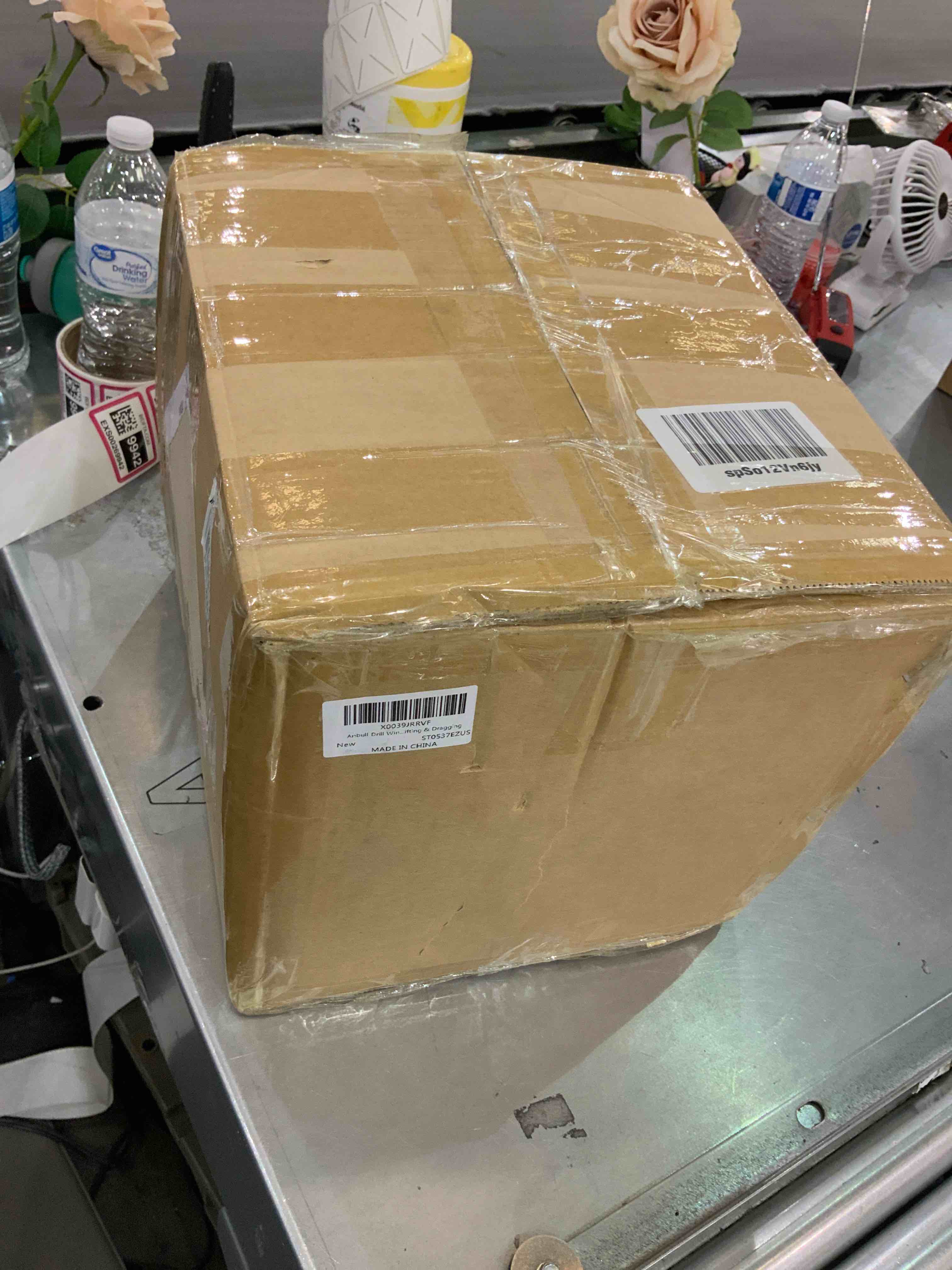 https://s3.amazonaws.com/lotting-images-prod/bidfta/EXS00269942_1684763240768.jpeg