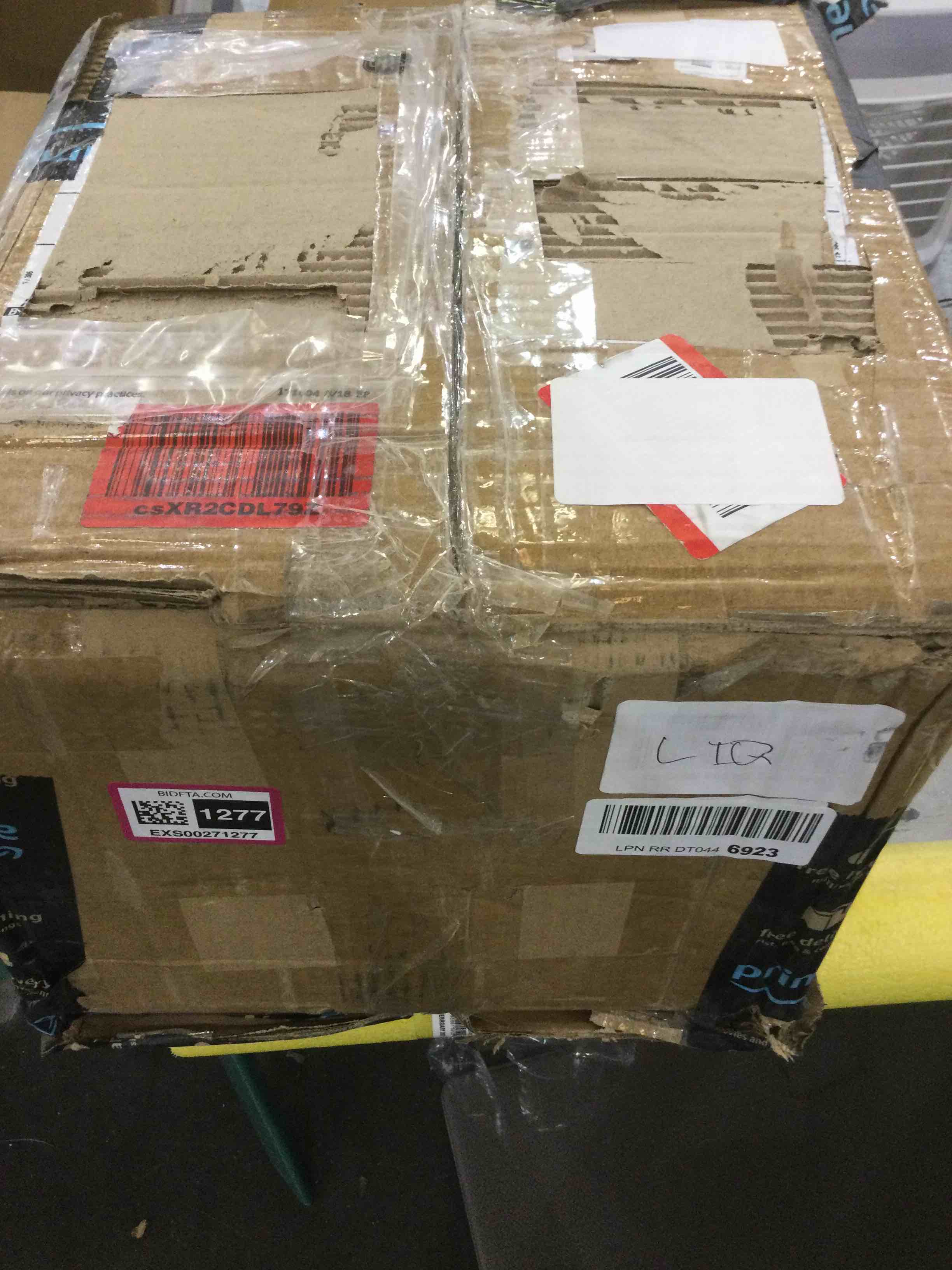 https://s3.amazonaws.com/lotting-images-prod/bidfta/EXS00271277_1685632094193.jpeg