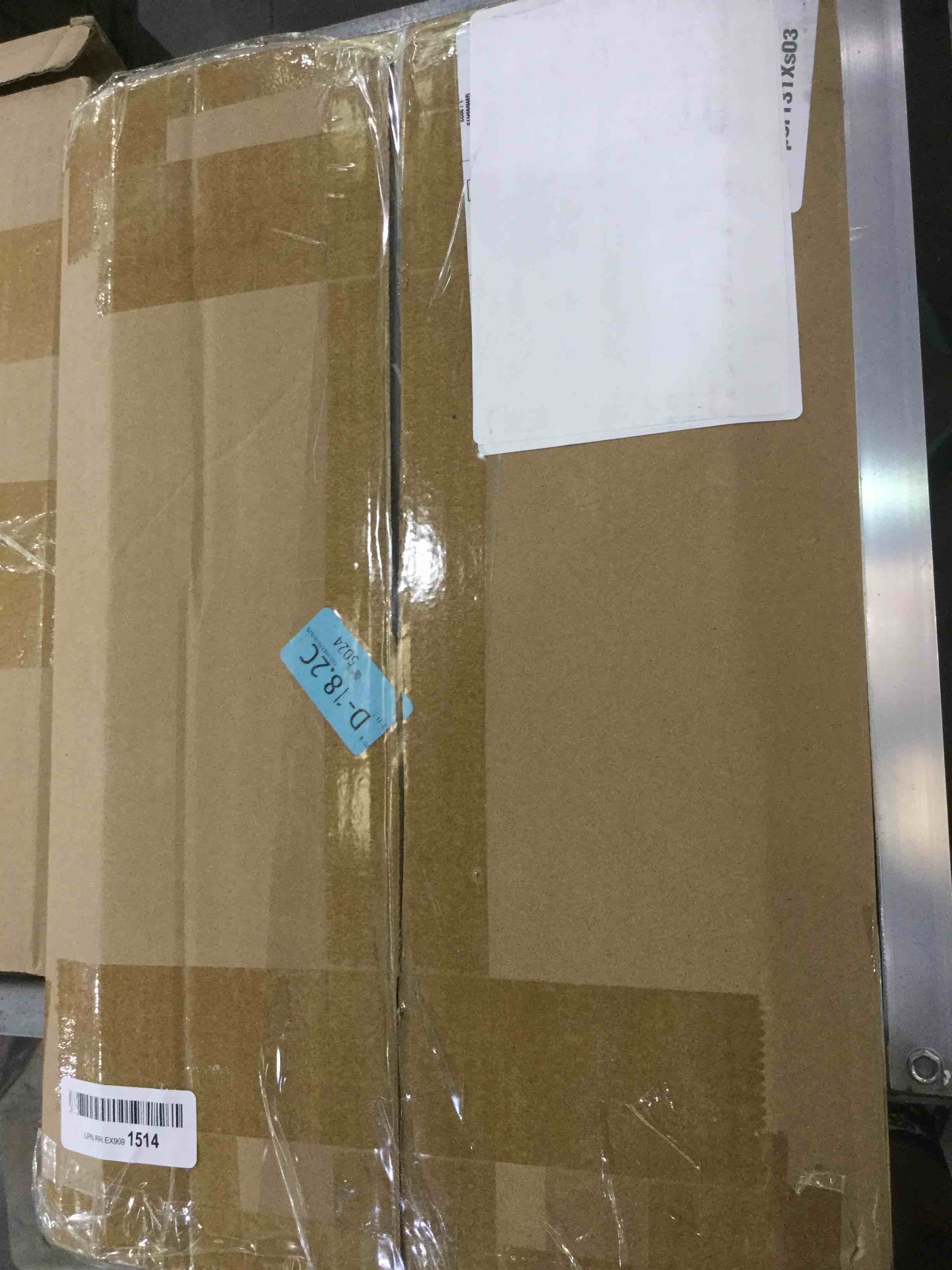 https://s3.amazonaws.com/lotting-images-prod/bidfta/EXS00271817_1685468196518.jpeg