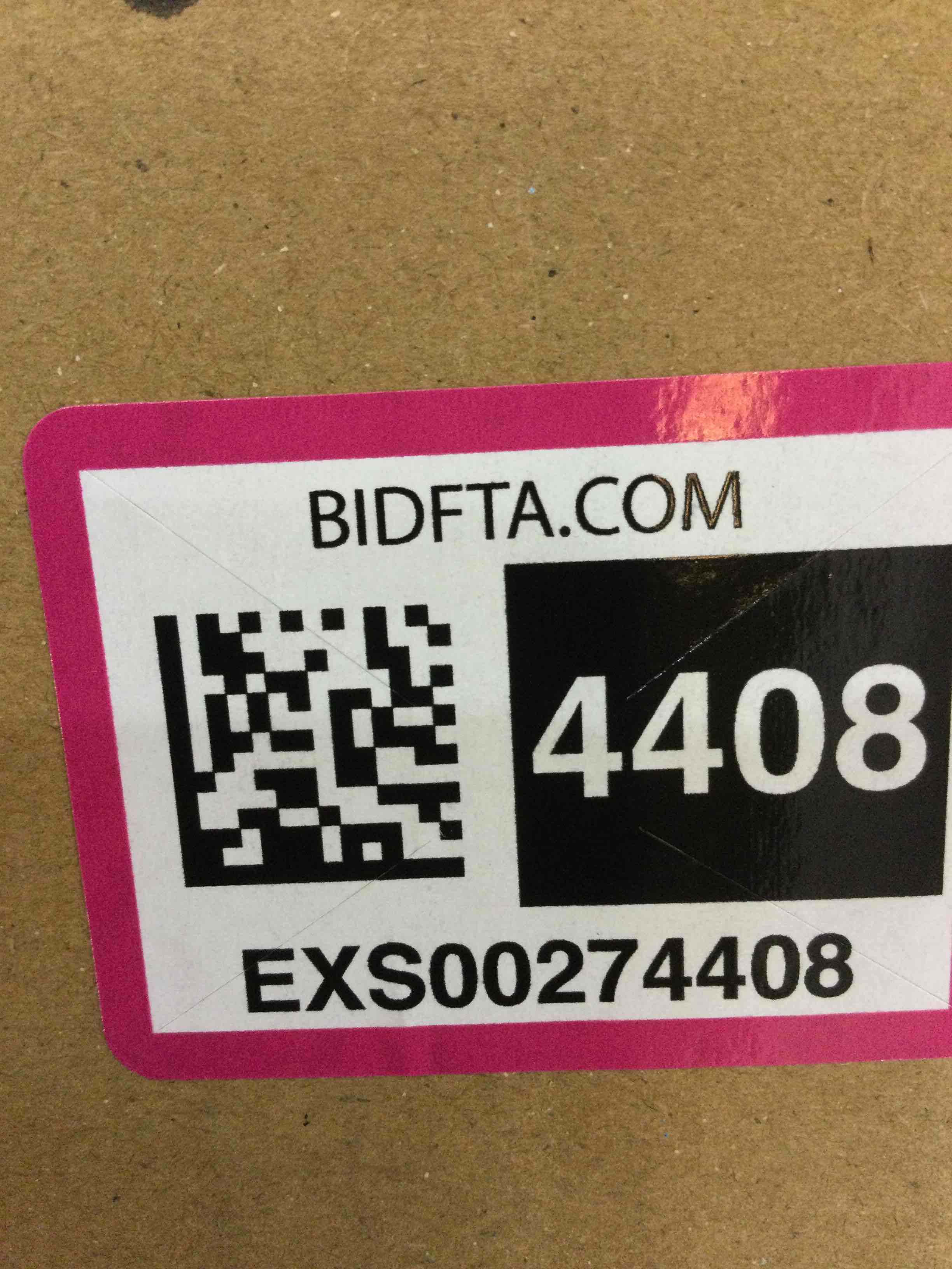 https://s3.amazonaws.com/lotting-images-prod/bidfta/EXS00274408_1685542560233.jpeg