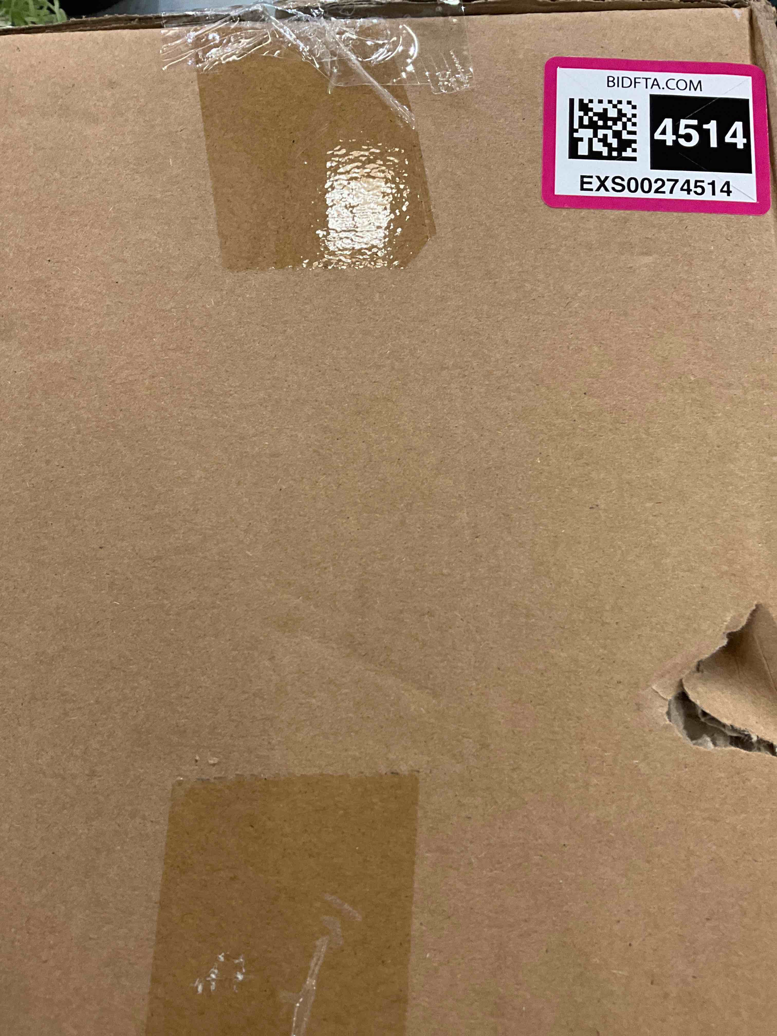 https://s3.amazonaws.com/lotting-images-prod/bidfta/EXS00274514_1685113889596.jpeg