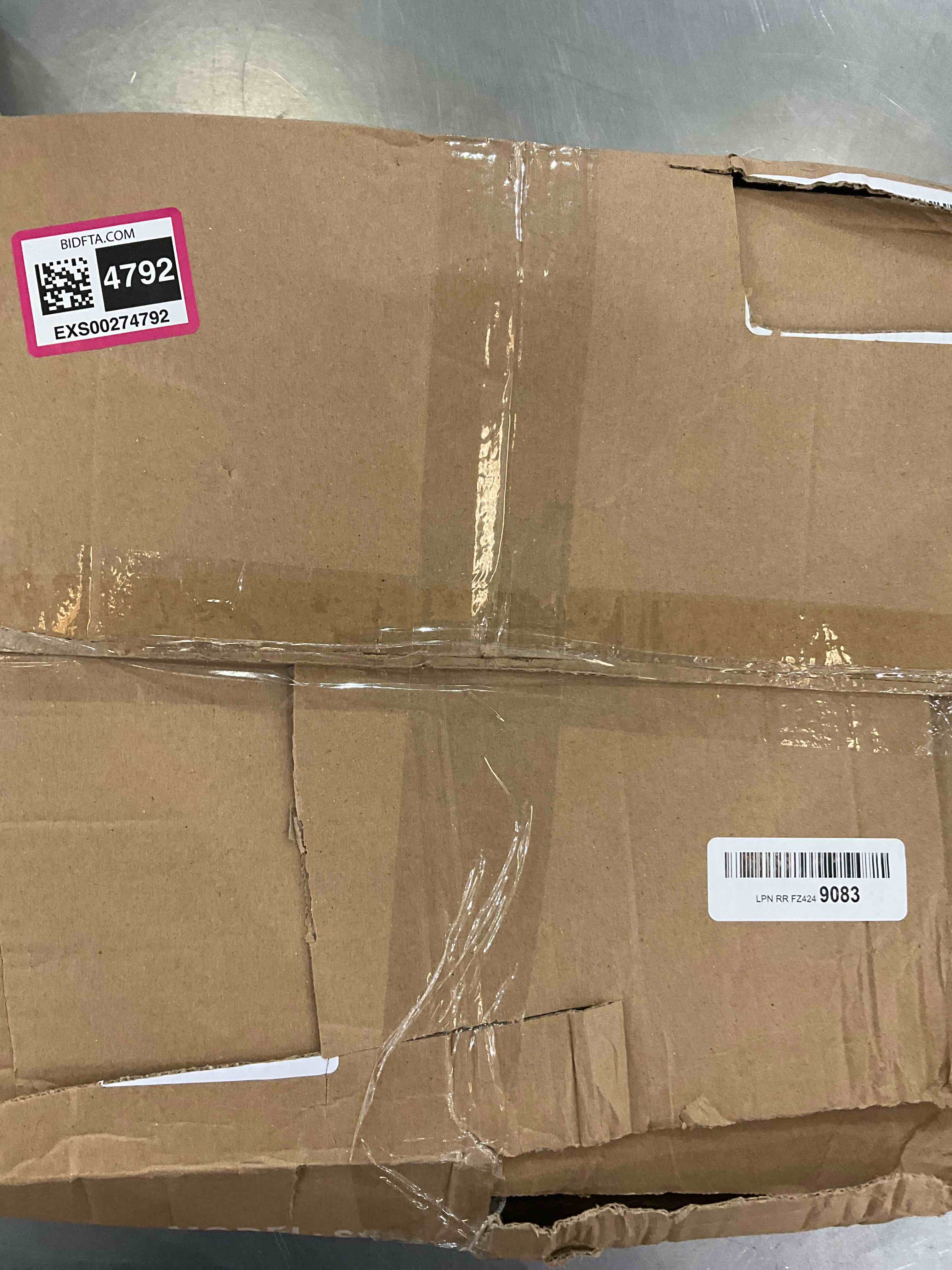 https://s3.amazonaws.com/lotting-images-prod/bidfta/EXS00274792_1685541786593.jpeg