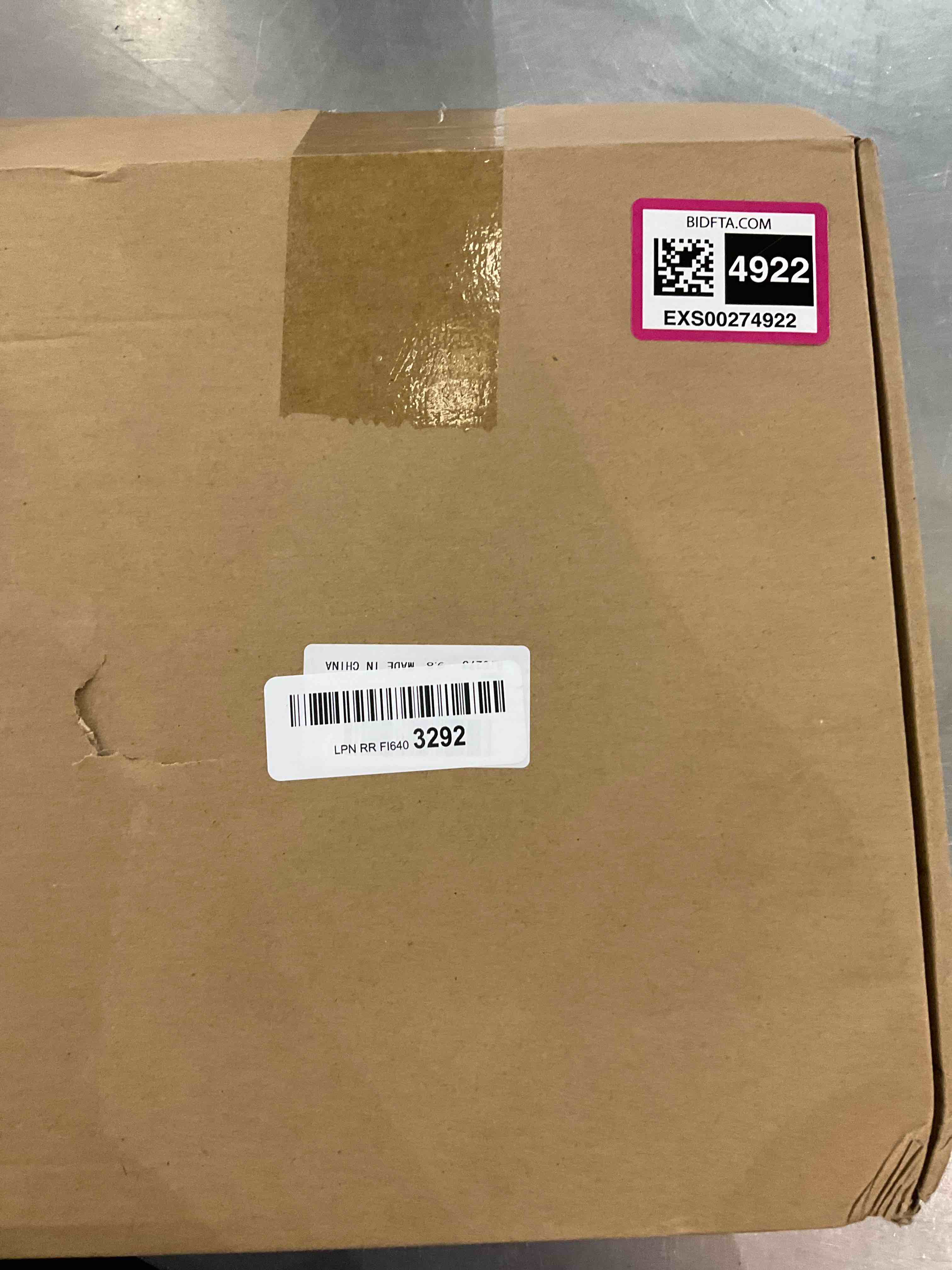 https://s3.amazonaws.com/lotting-images-prod/bidfta/EXS00274922_1685560610899.jpeg
