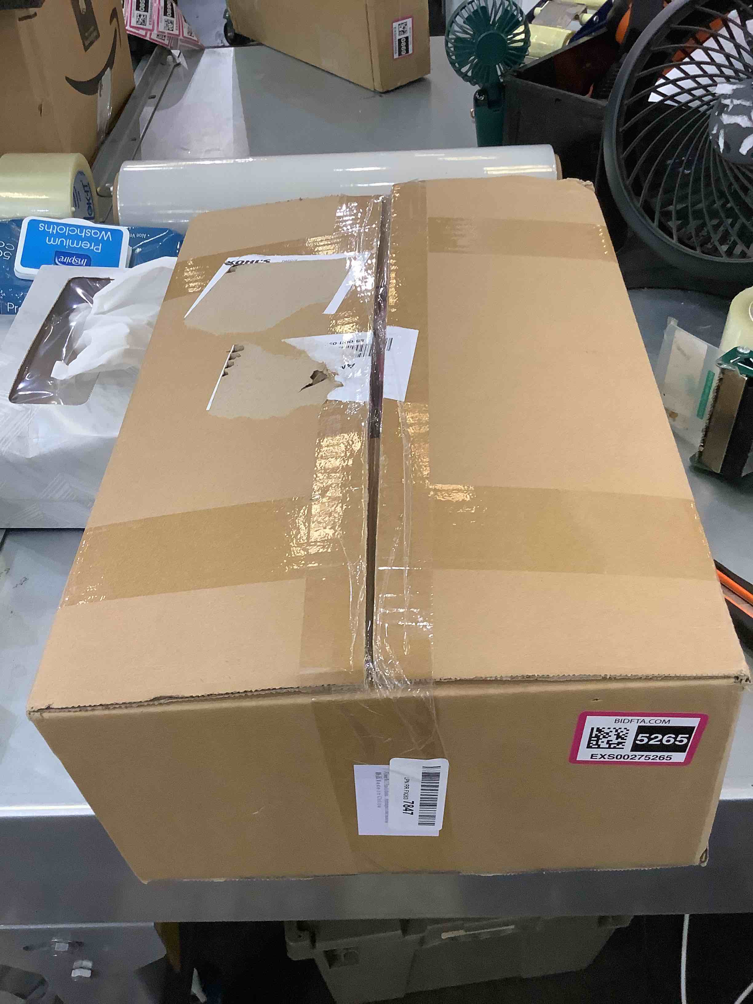 https://s3.amazonaws.com/lotting-images-prod/bidfta/EXS00275265_1685719528651.jpeg