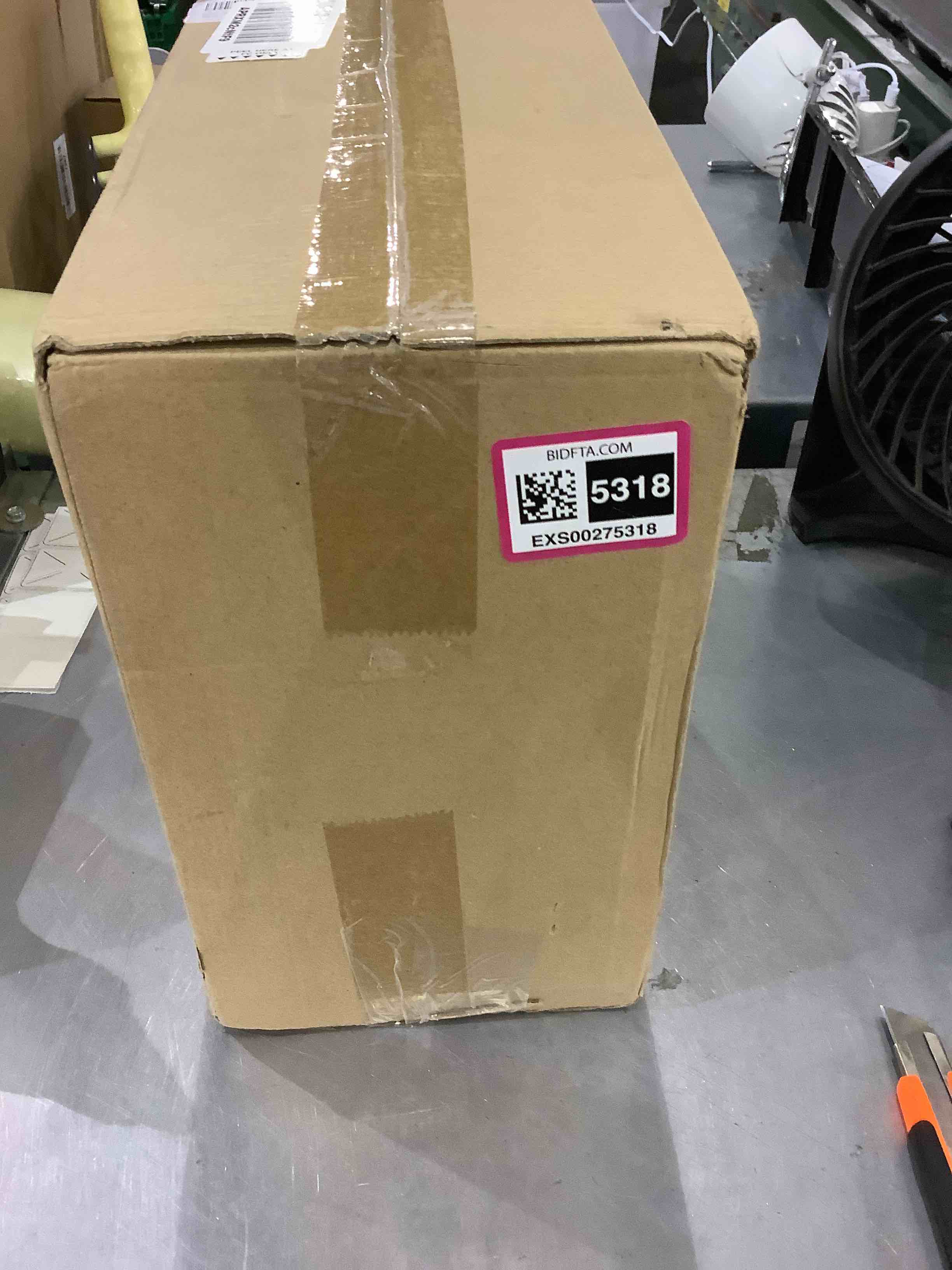 https://s3.amazonaws.com/lotting-images-prod/bidfta/EXS00275318_1685964131086.jpeg
