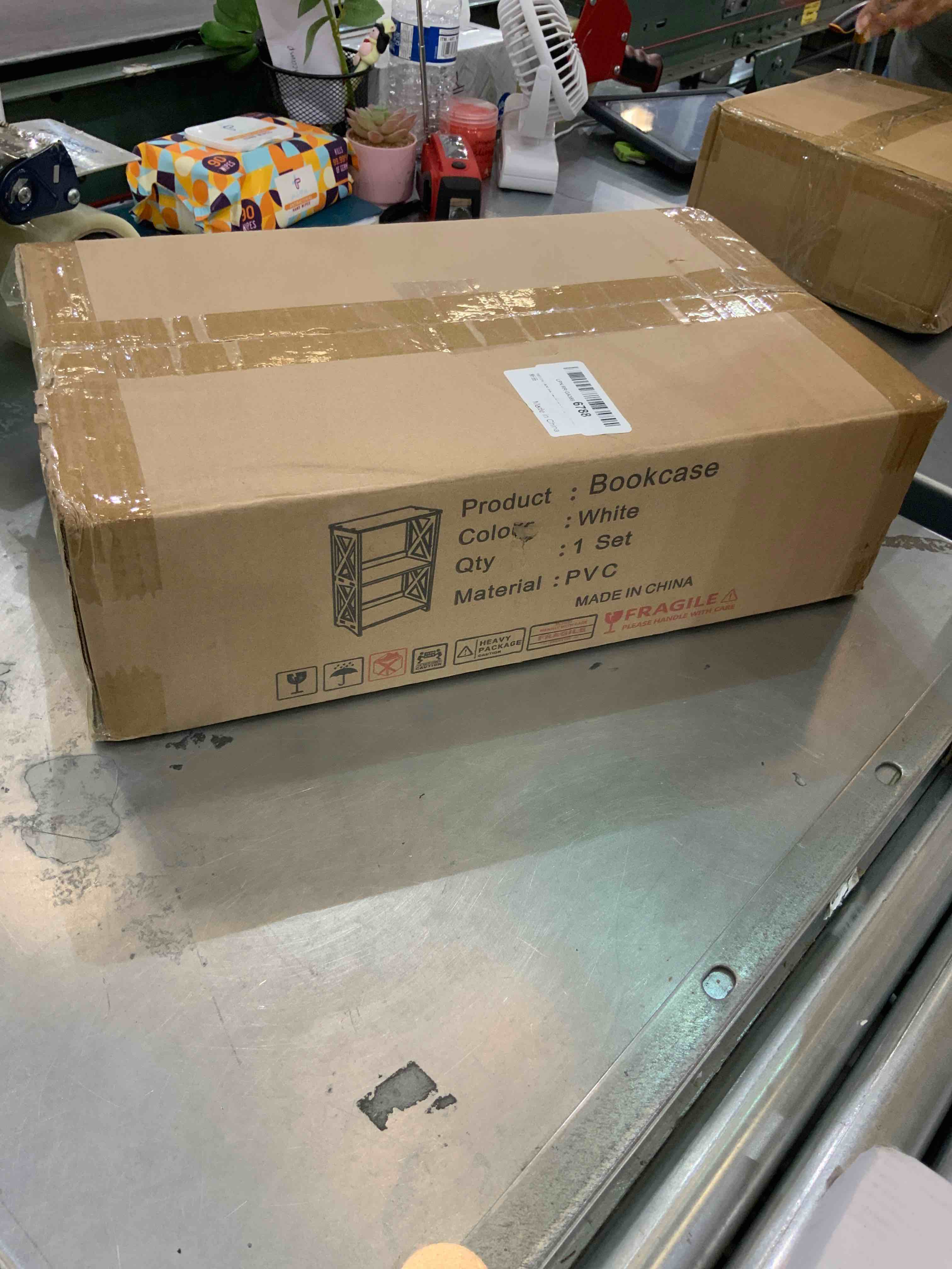 https://s3.amazonaws.com/lotting-images-prod/bidfta/EXS00275501_1684770815135.jpeg