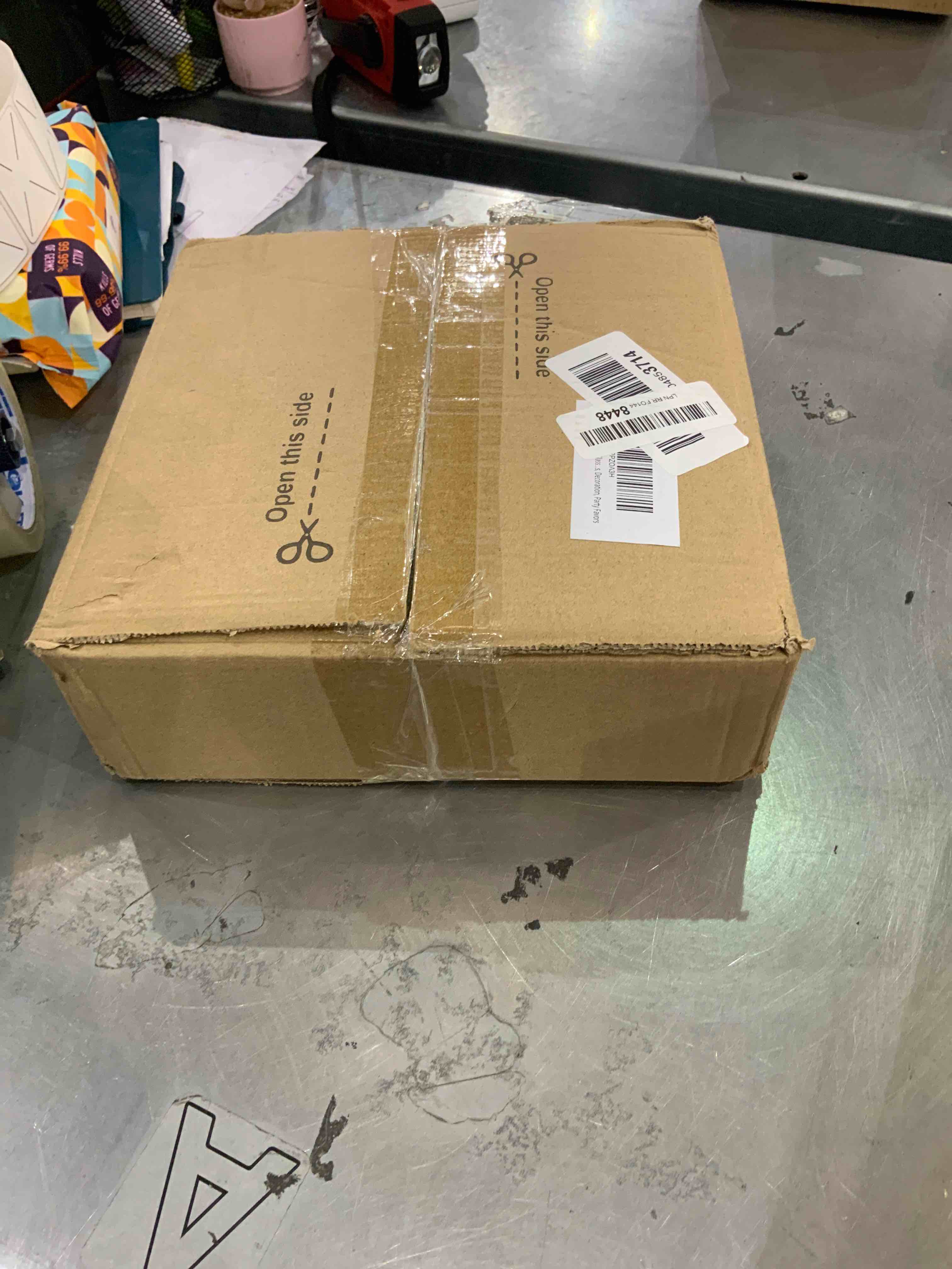 https://s3.amazonaws.com/lotting-images-prod/bidfta/EXS00275547_1684843303359.jpeg