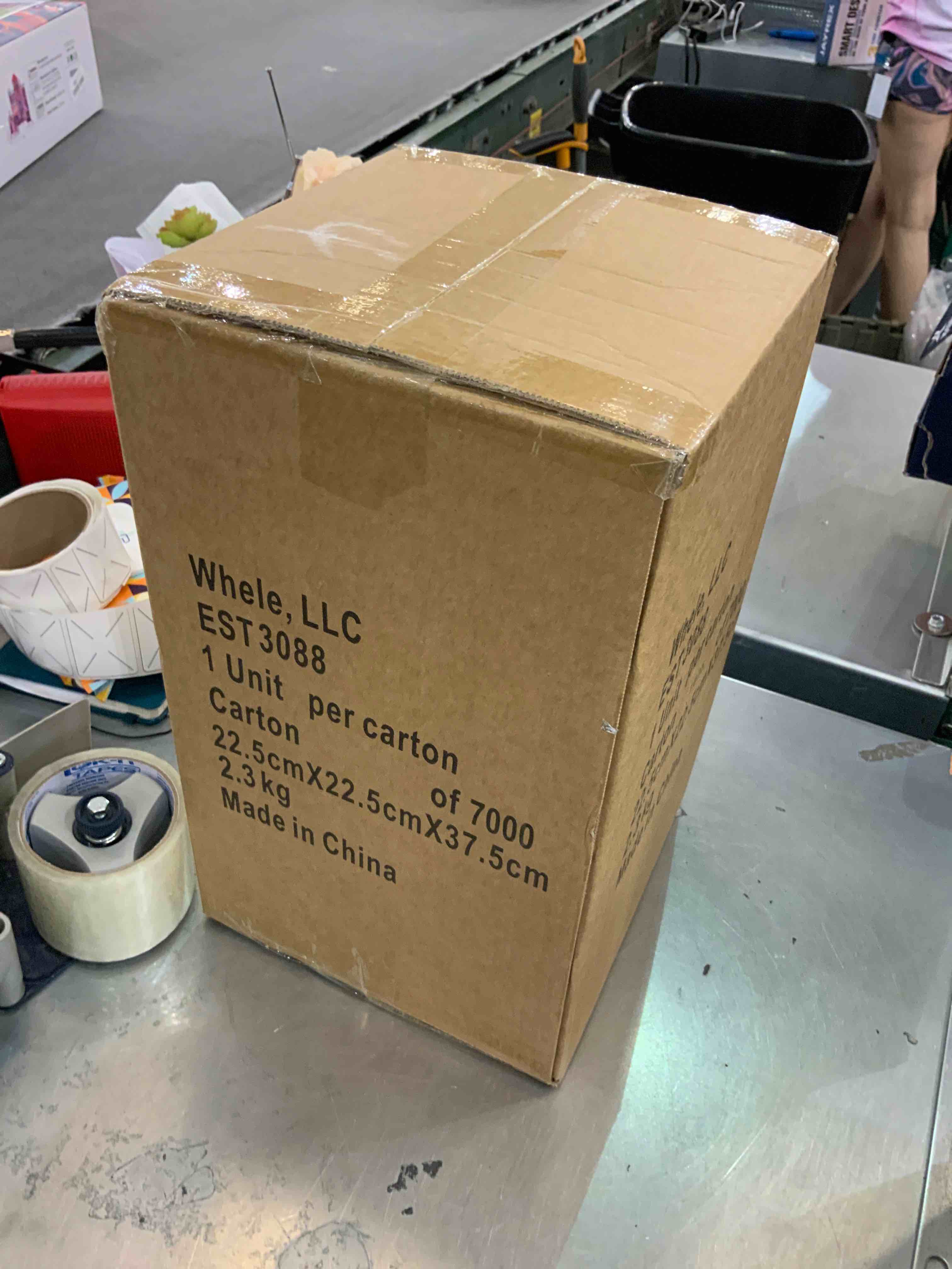 https://s3.amazonaws.com/lotting-images-prod/bidfta/EXS00275770_1685025914175.jpeg