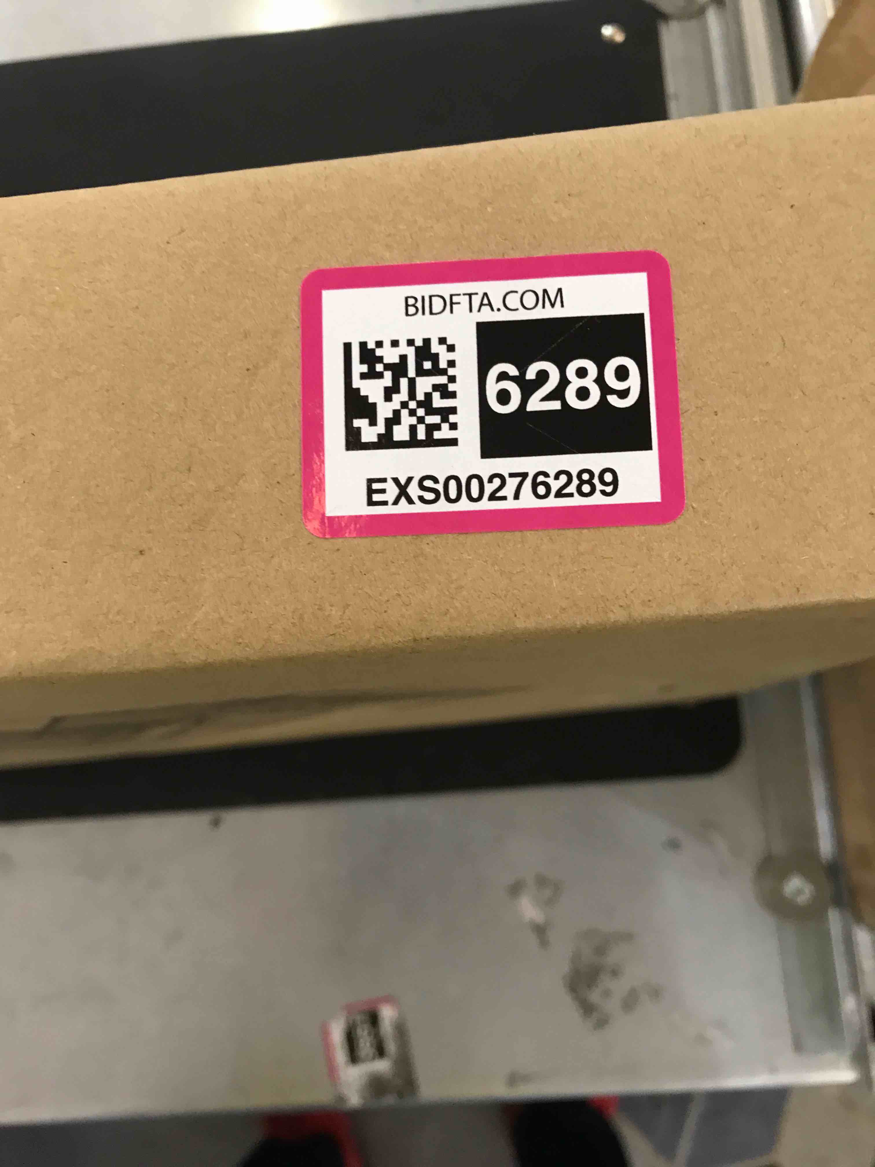 https://s3.amazonaws.com/lotting-images-prod/bidfta/EXS00276289_1685715022401.jpeg