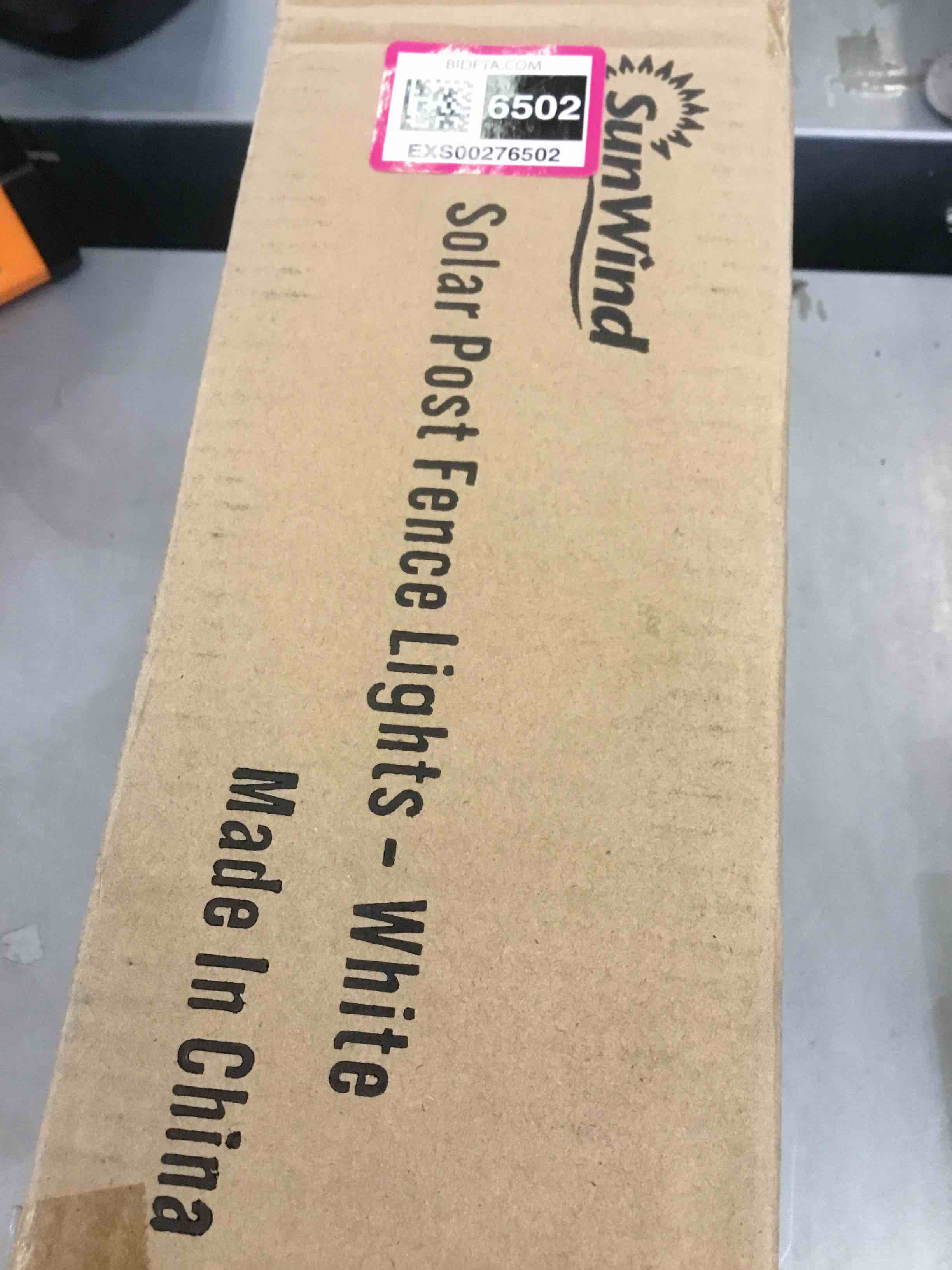 https://s3.amazonaws.com/lotting-images-prod/bidfta/EXS00276502_1685120821038.jpeg