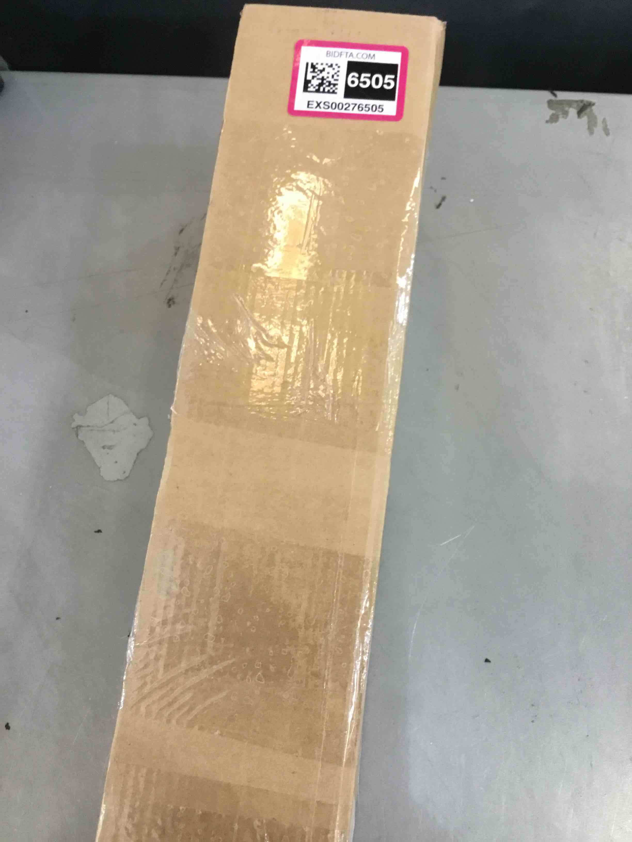 https://s3.amazonaws.com/lotting-images-prod/bidfta/EXS00276505_1685121032195.jpeg