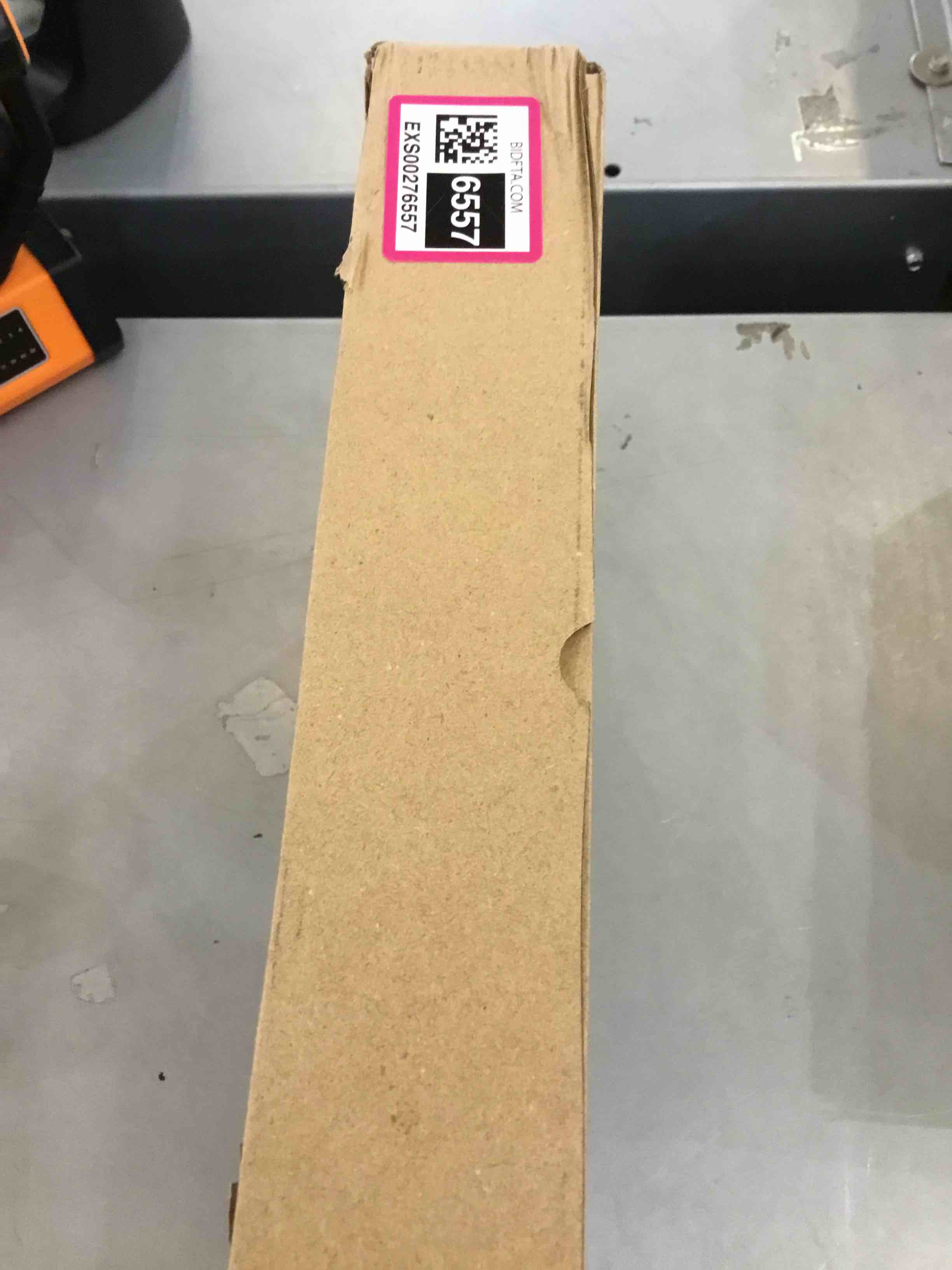 https://s3.amazonaws.com/lotting-images-prod/bidfta/EXS00276557_1685127243285.jpeg