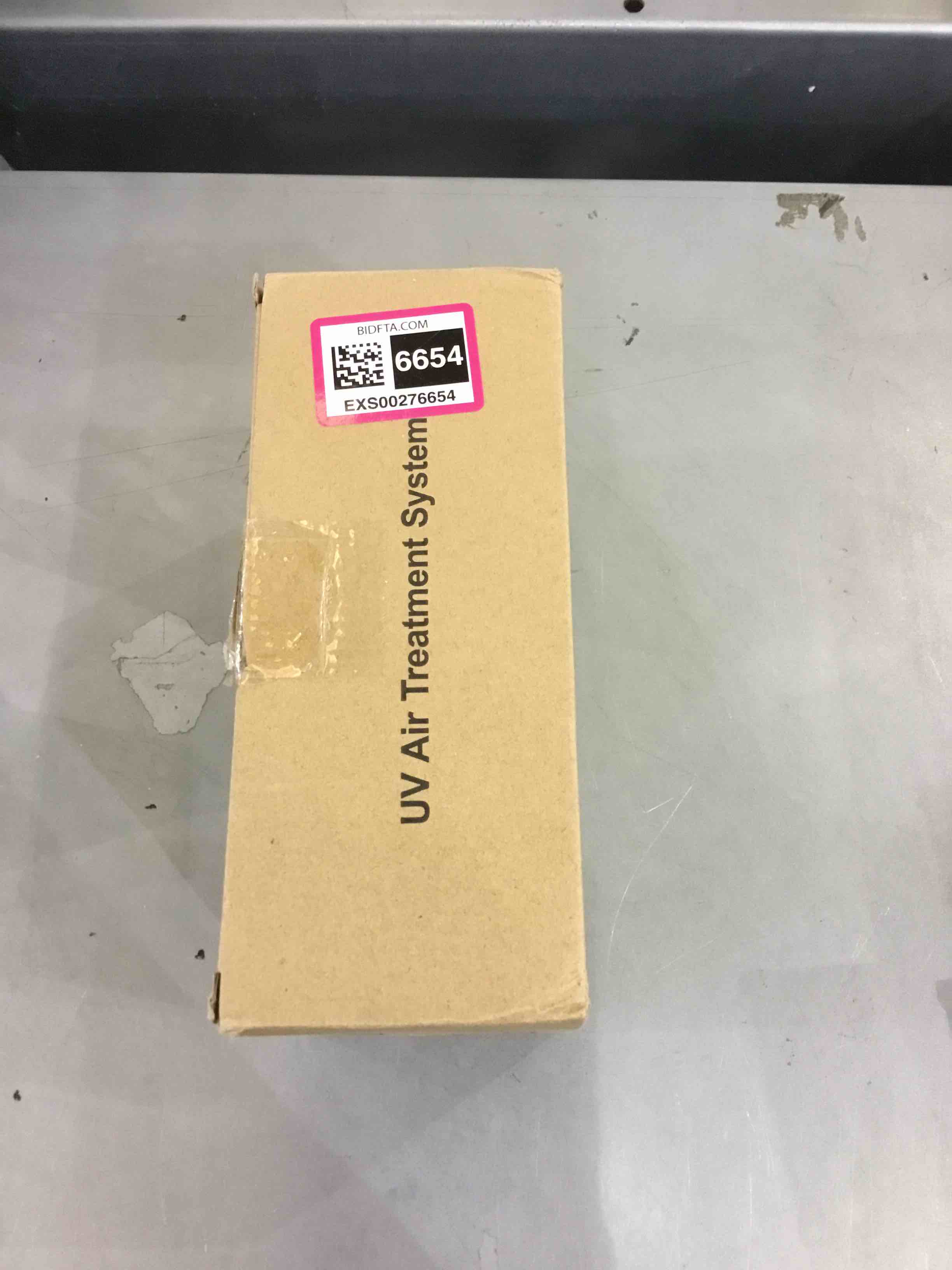https://s3.amazonaws.com/lotting-images-prod/bidfta/EXS00276654_1685456035509.jpeg