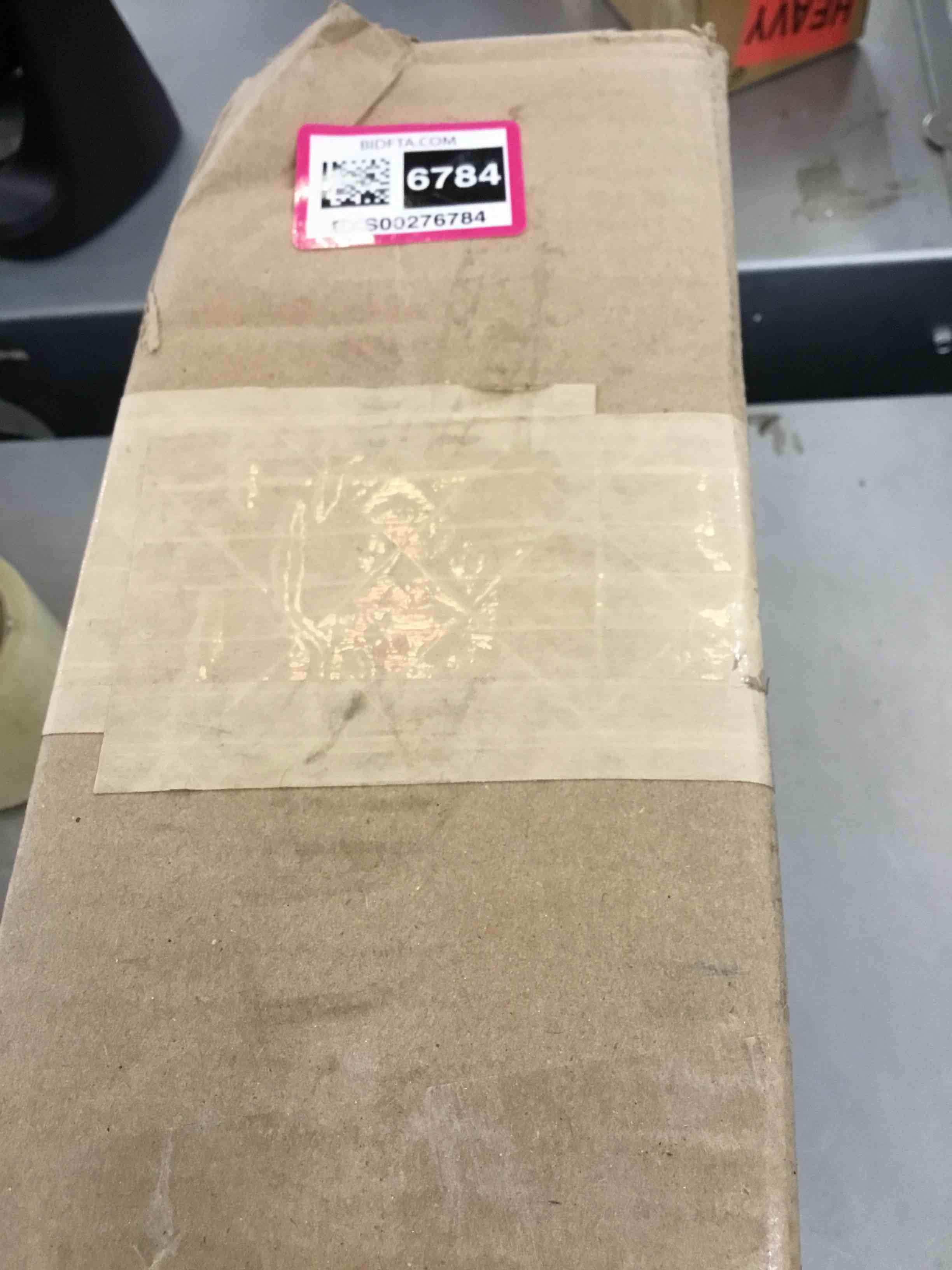 https://s3.amazonaws.com/lotting-images-prod/bidfta/EXS00276784_1685475790075.jpeg