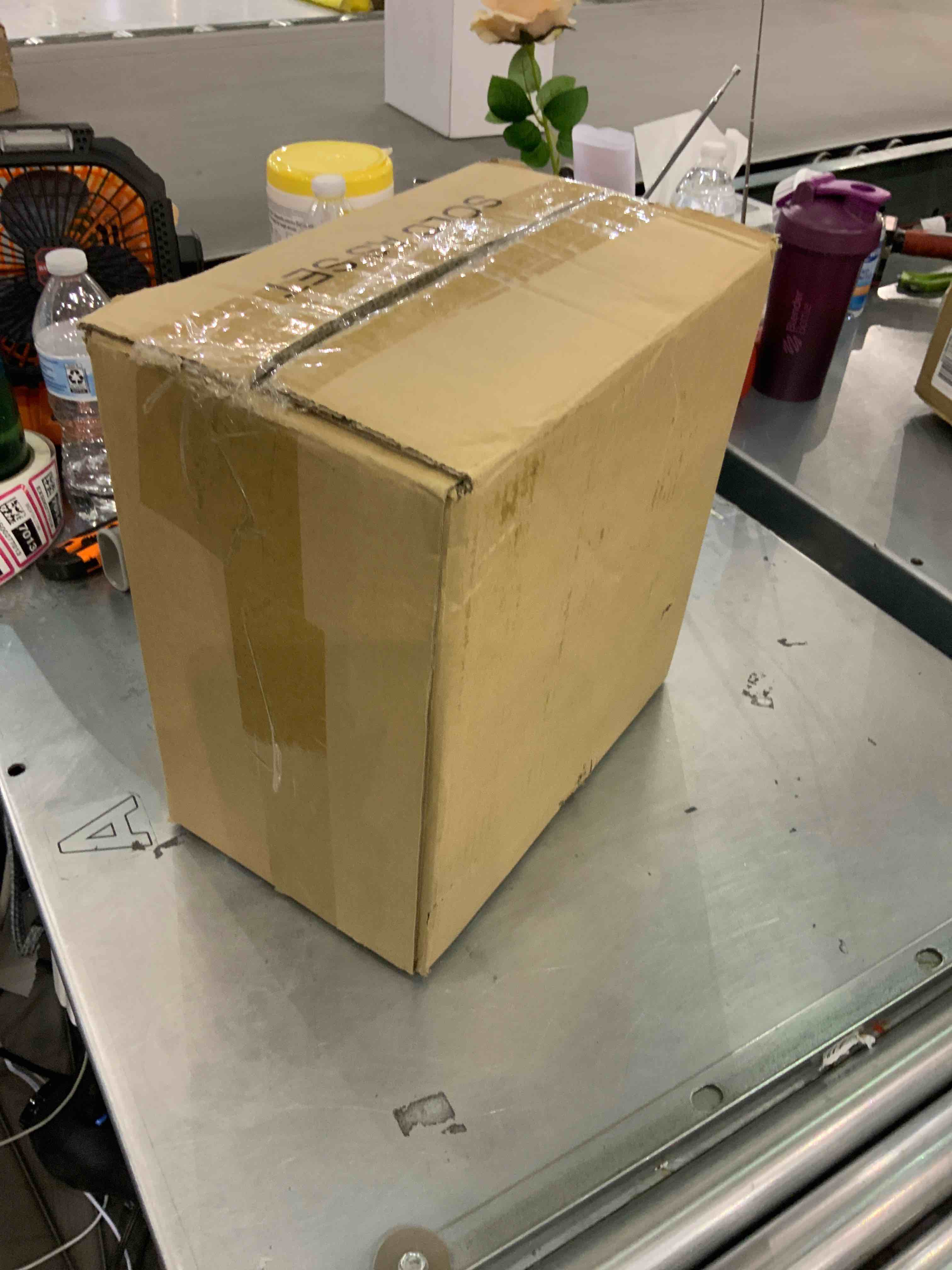 https://s3.amazonaws.com/lotting-images-prod/bidfta/EXS00277012_1685445945253.jpeg
