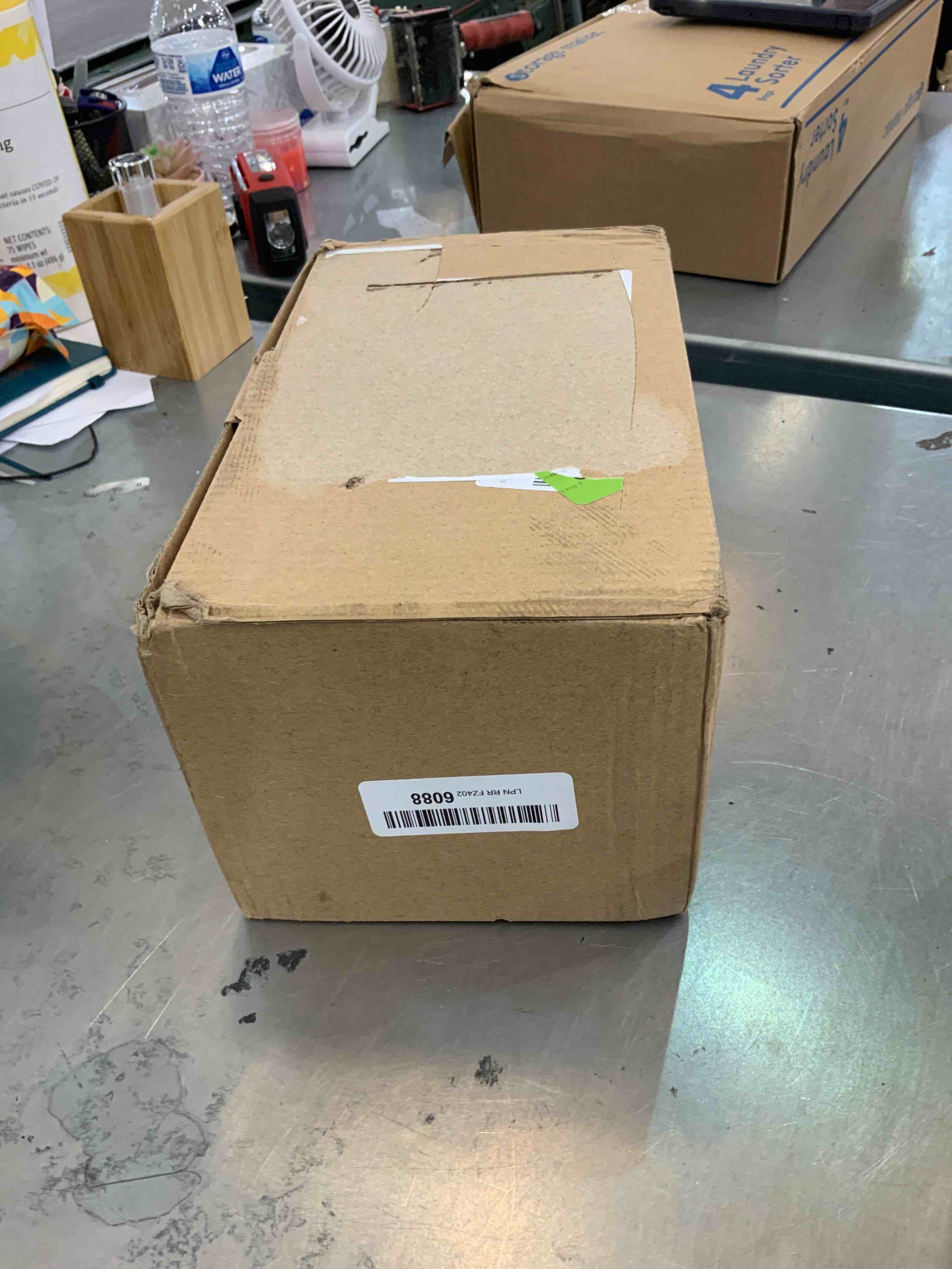 https://s3.amazonaws.com/lotting-images-prod/bidfta/EXS00277205_1685468238394.jpeg