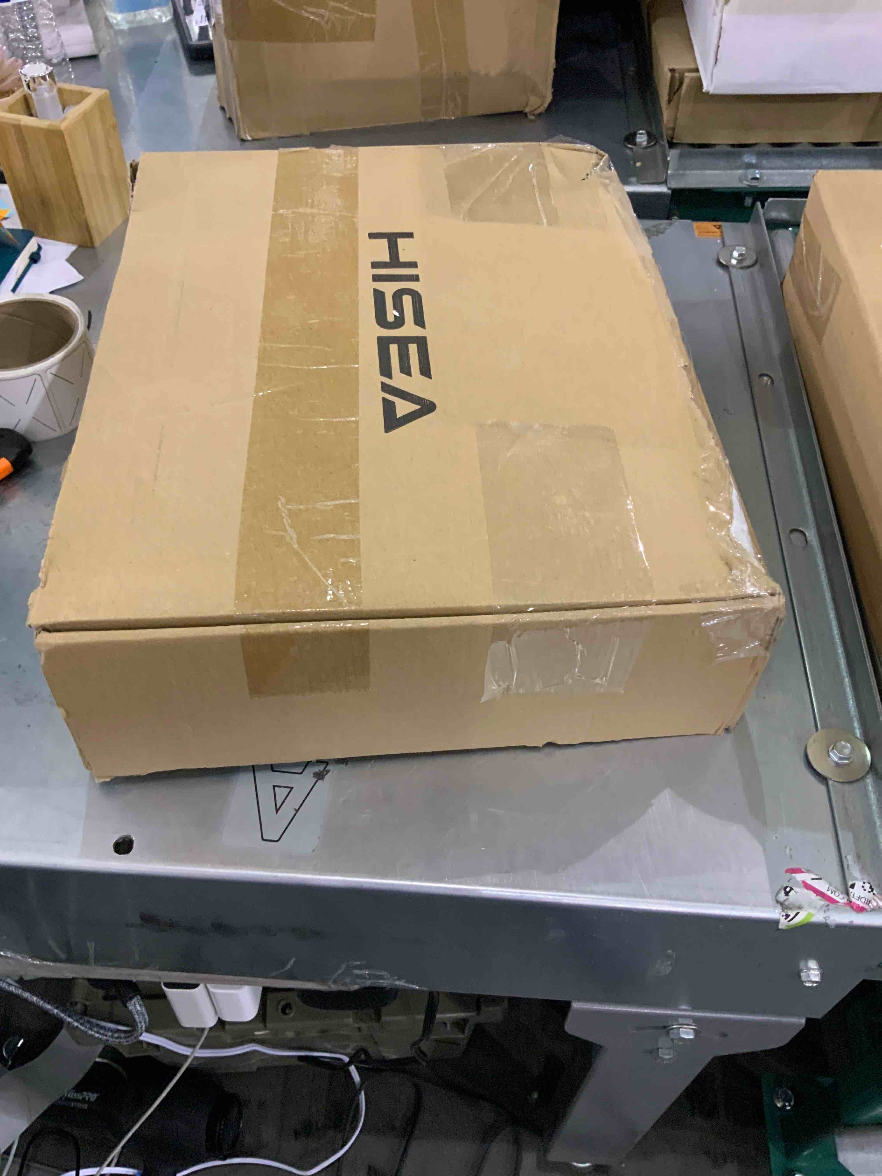 https://s3.amazonaws.com/lotting-images-prod/bidfta/EXS00277277_1685533156696.jpeg