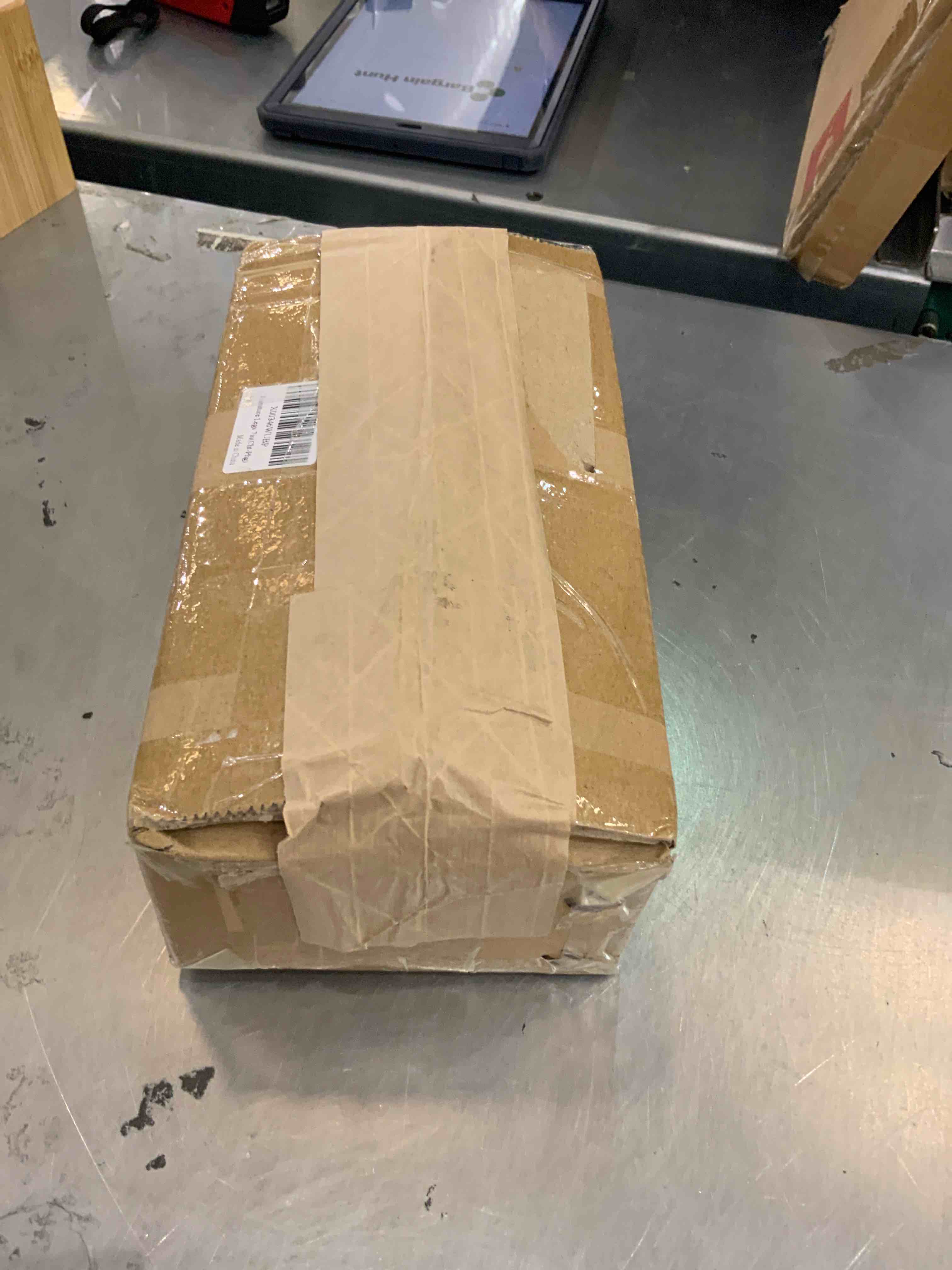 https://s3.amazonaws.com/lotting-images-prod/bidfta/EXS00277358_1685541678409.jpeg