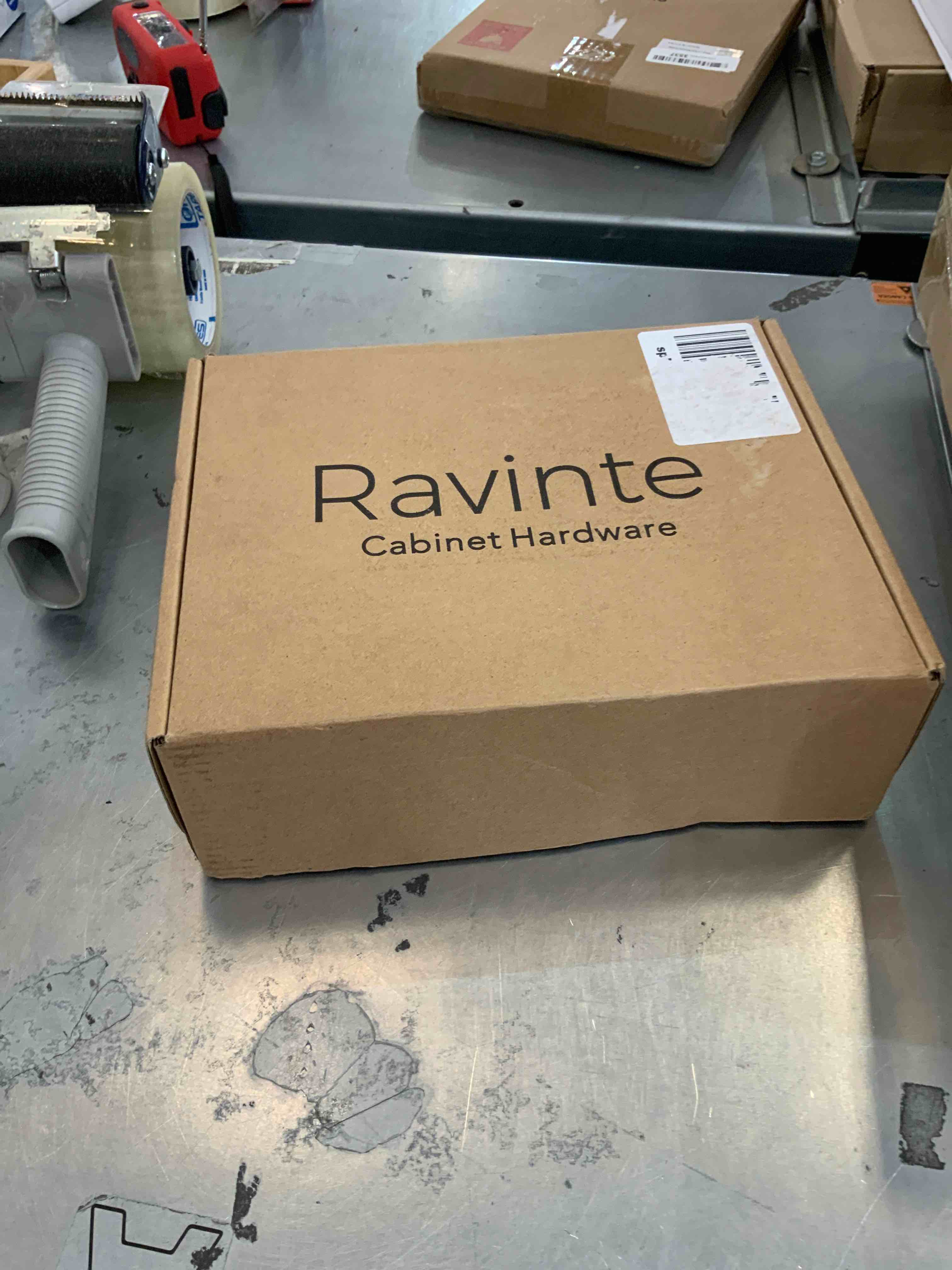 https://s3.amazonaws.com/lotting-images-prod/bidfta/EXS00277434_1685551073129.jpeg