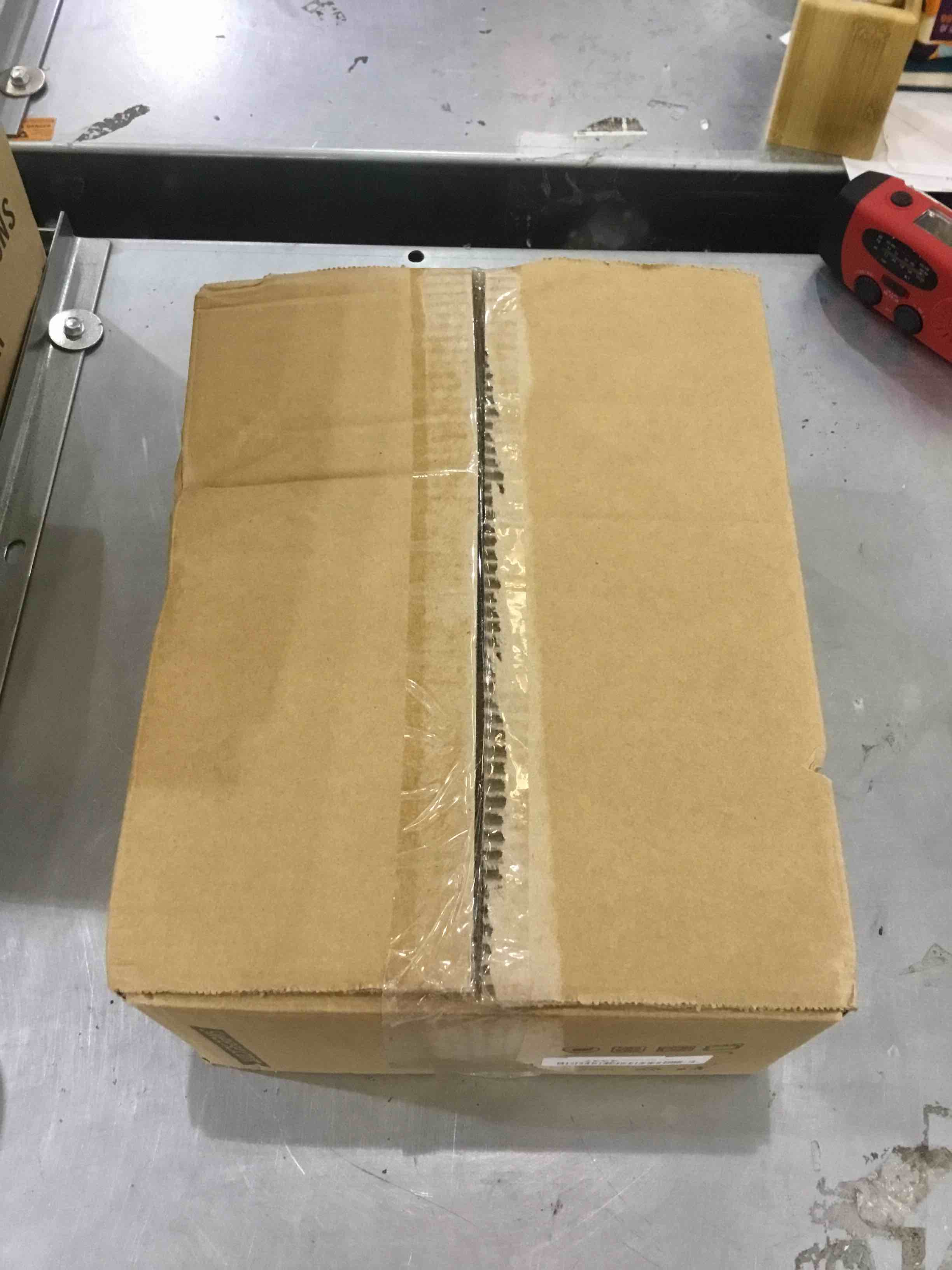 https://s3.amazonaws.com/lotting-images-prod/bidfta/EXS00277762_1685476011566.jpeg