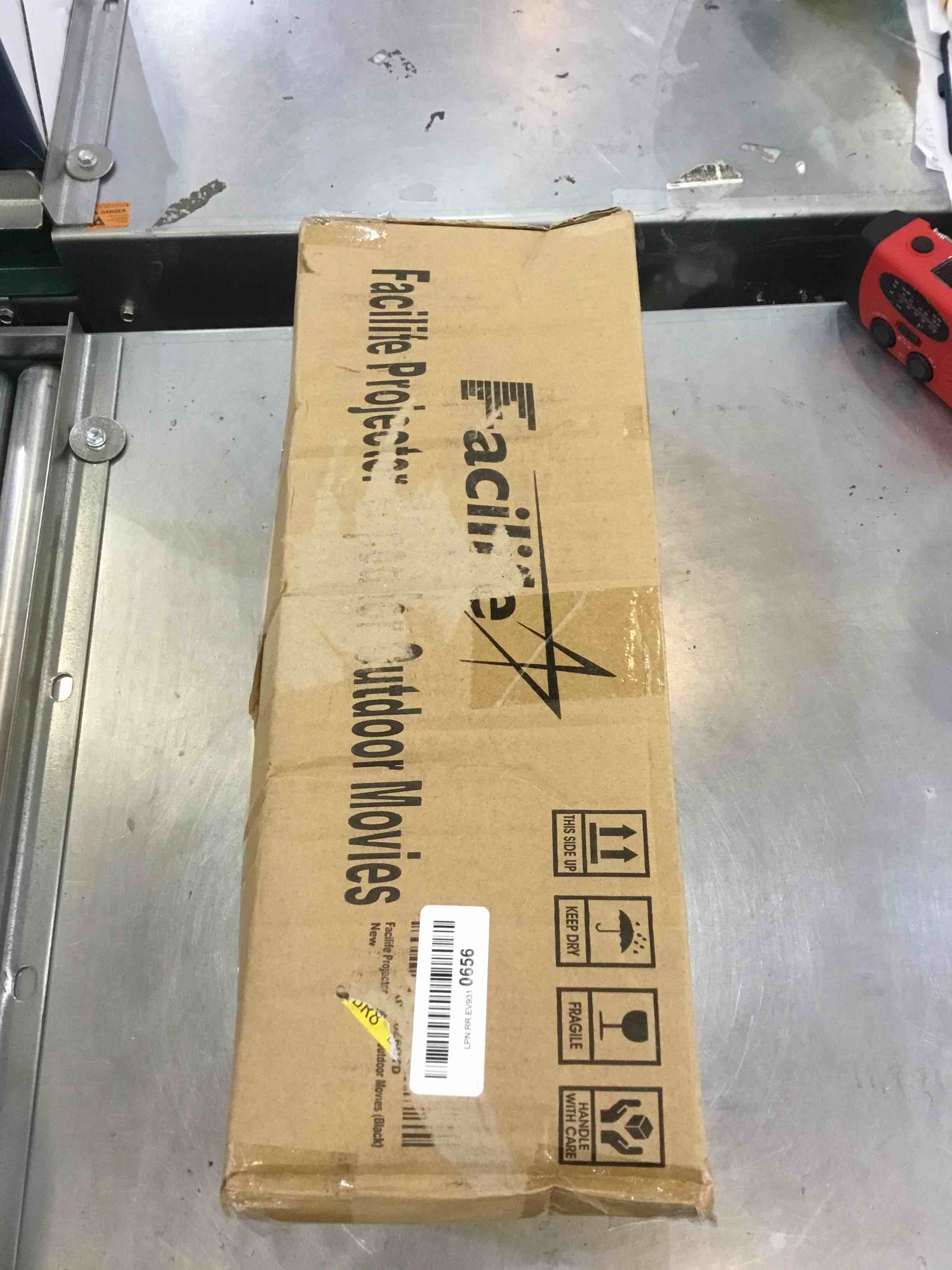 https://s3.amazonaws.com/lotting-images-prod/bidfta/EXS00278043_1684518458041.jpeg